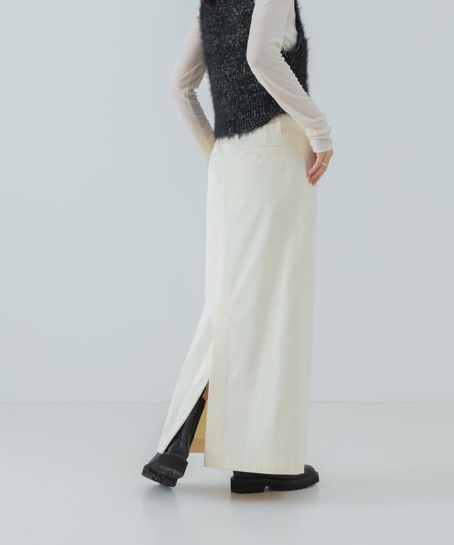 身長：162cm サイズ：38