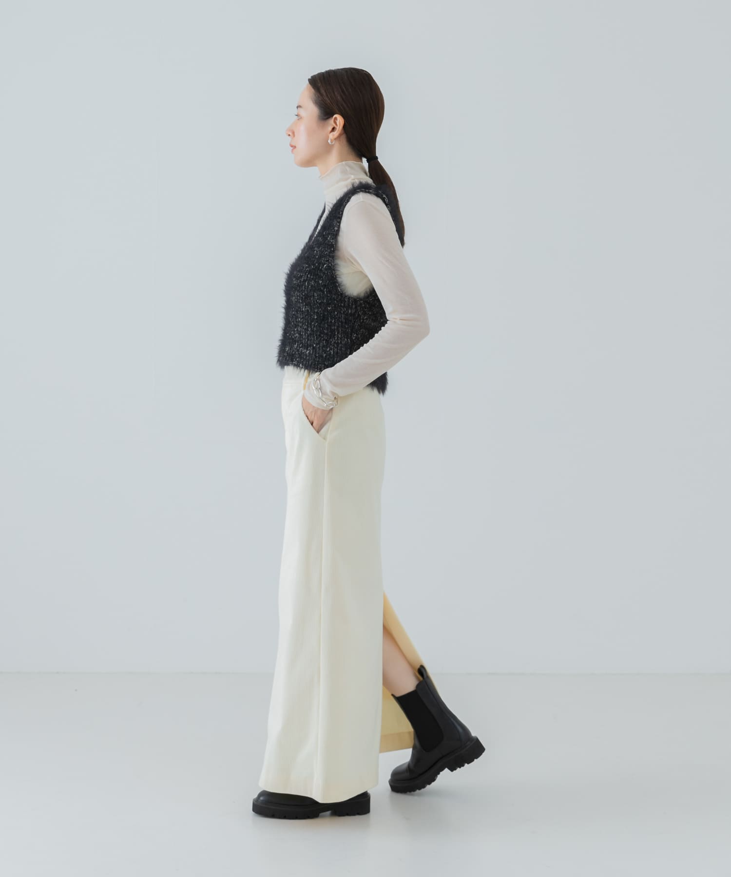 身長：162cm サイズ：38