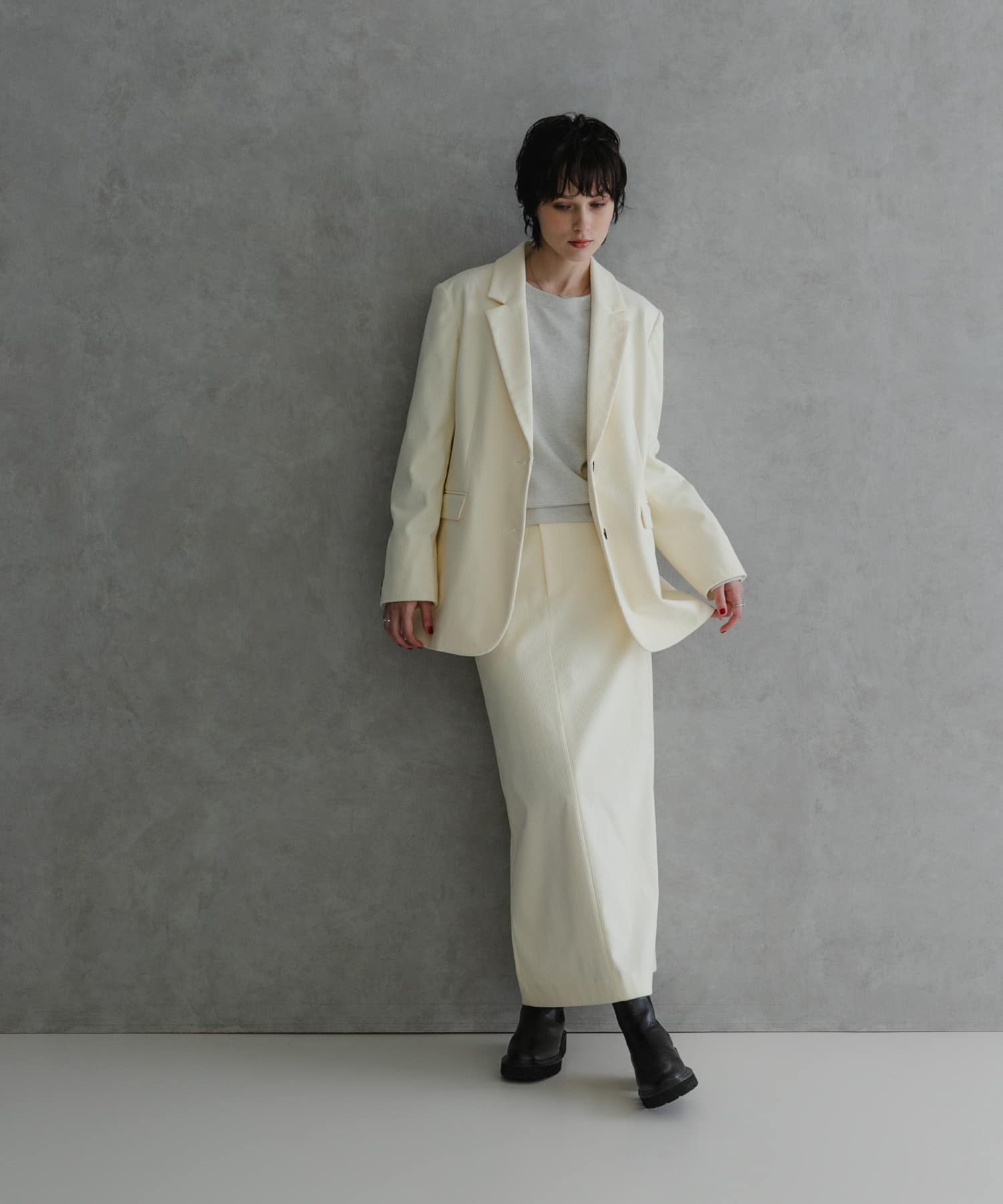 身長：172cm サイズ：38