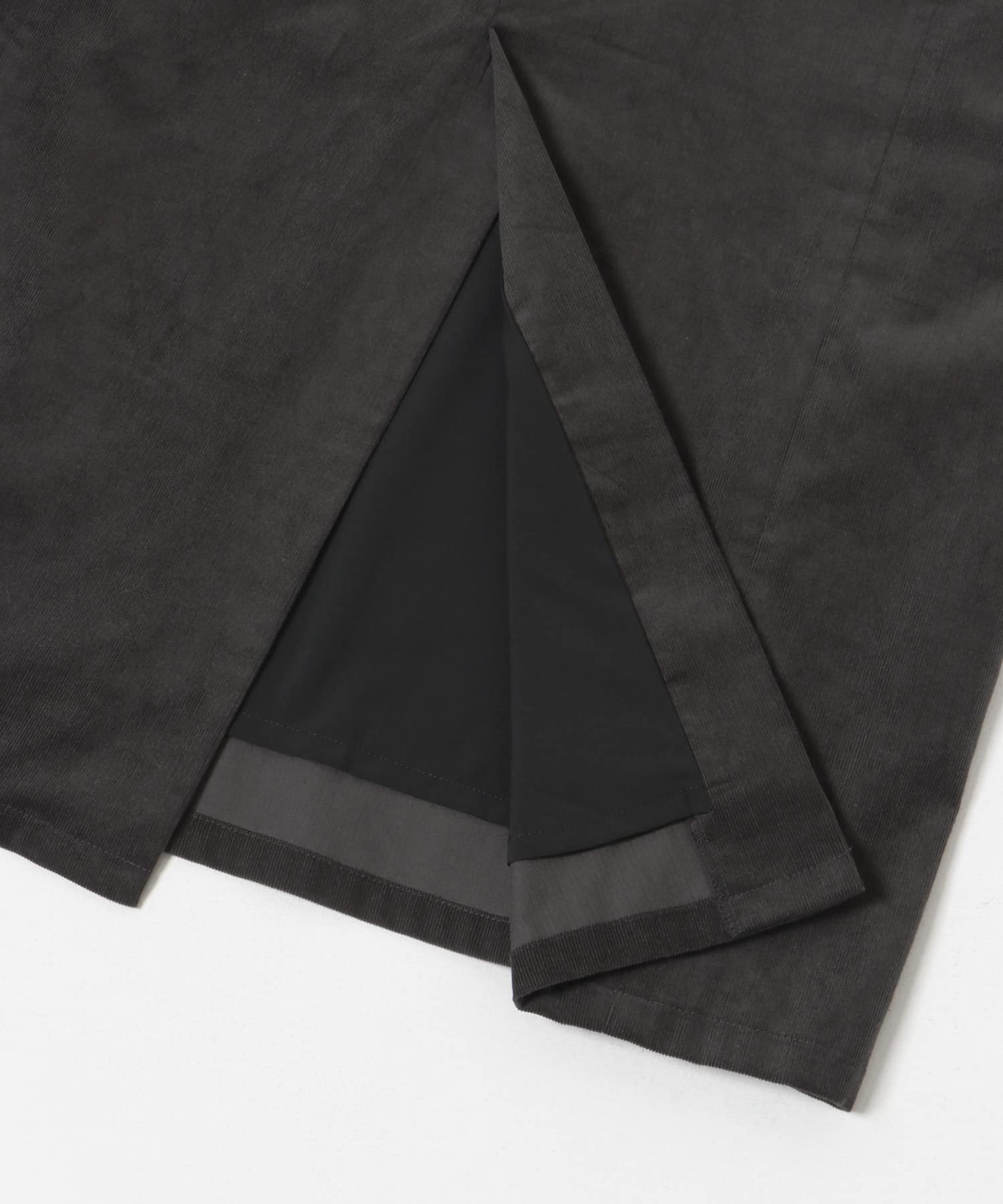 Uネックコーデュロイジャンパーワンピース CHARCOAL FREE