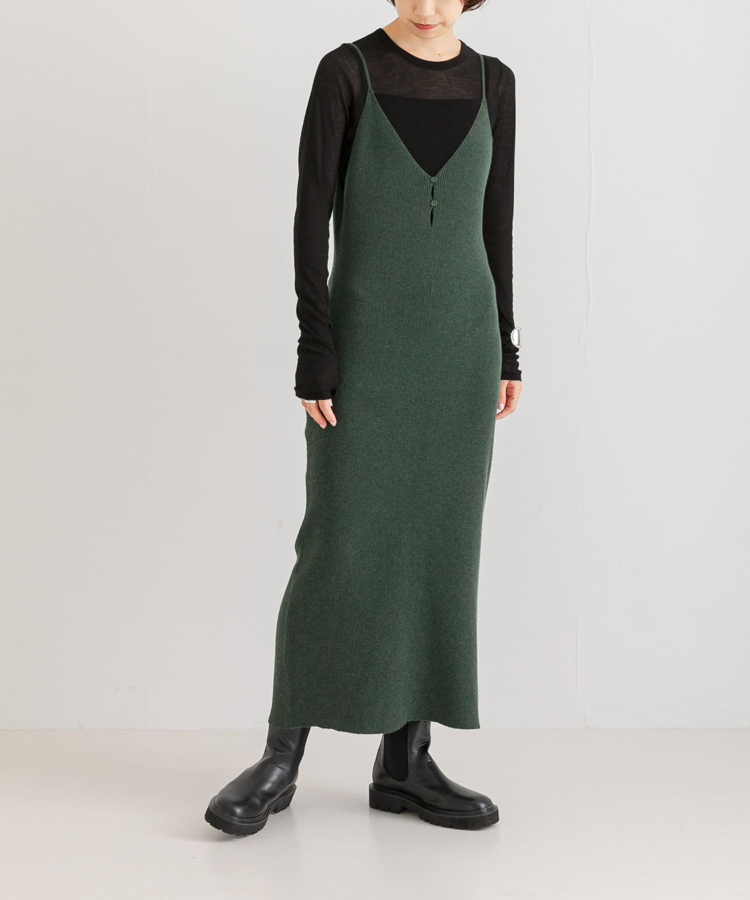 MOSS GREEN