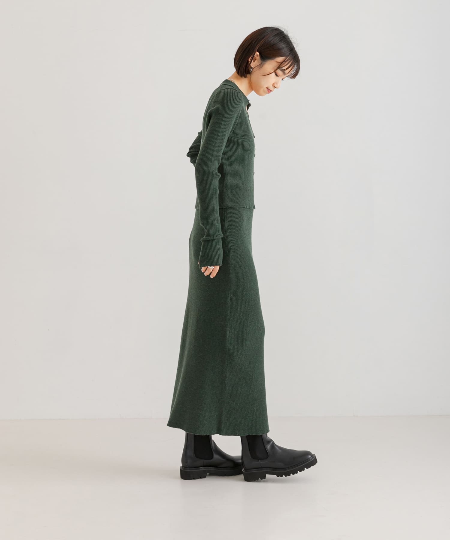 MOSS GREEN