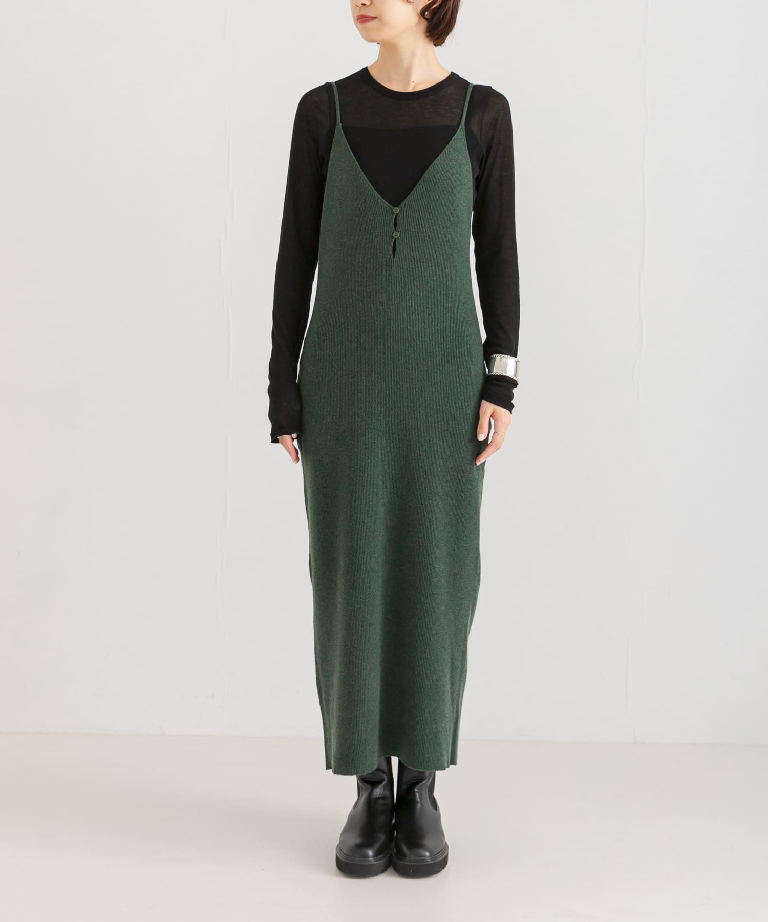 MOSS GREEN