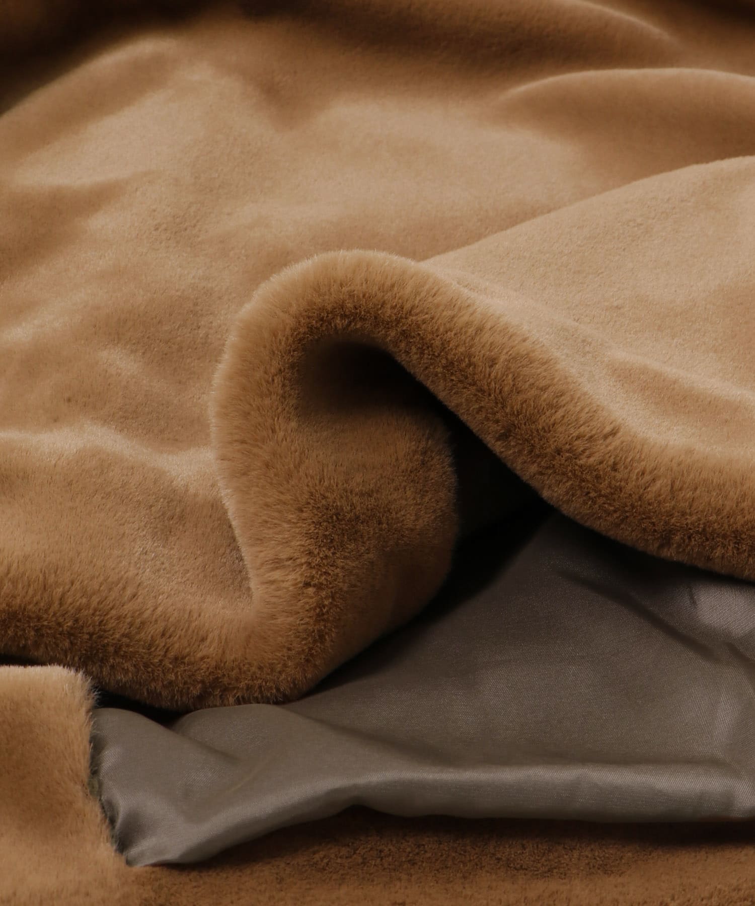 エコファージップコート CAMEL FREE