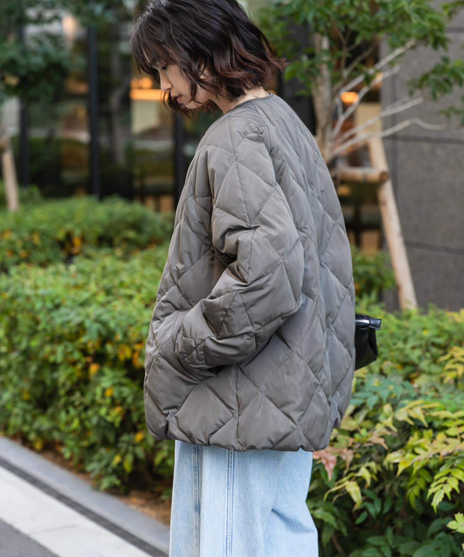 KHAKI GRAY