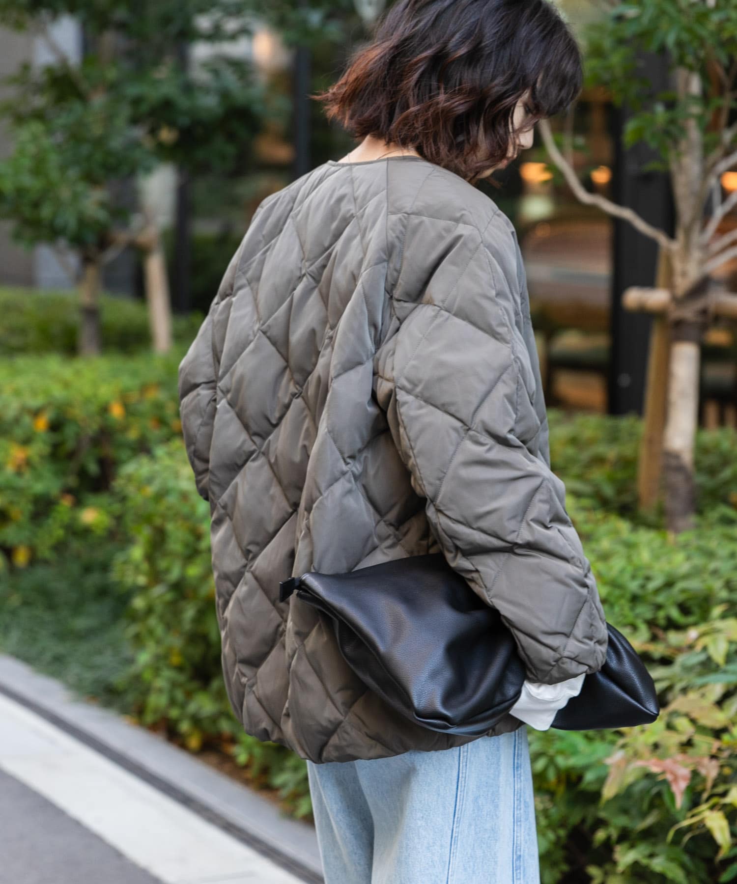 KHAKI GRAY