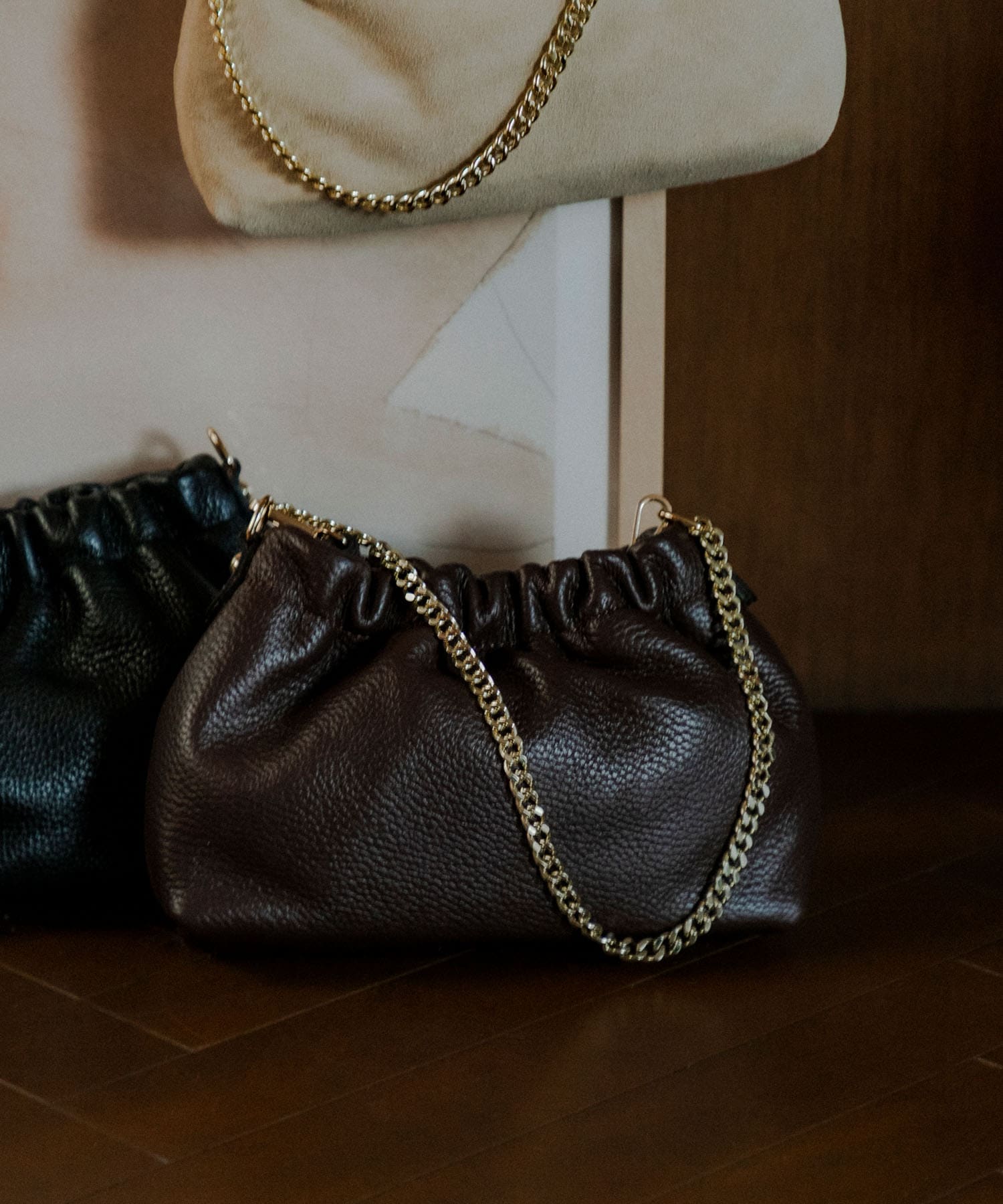 レザーギャザーバッグ