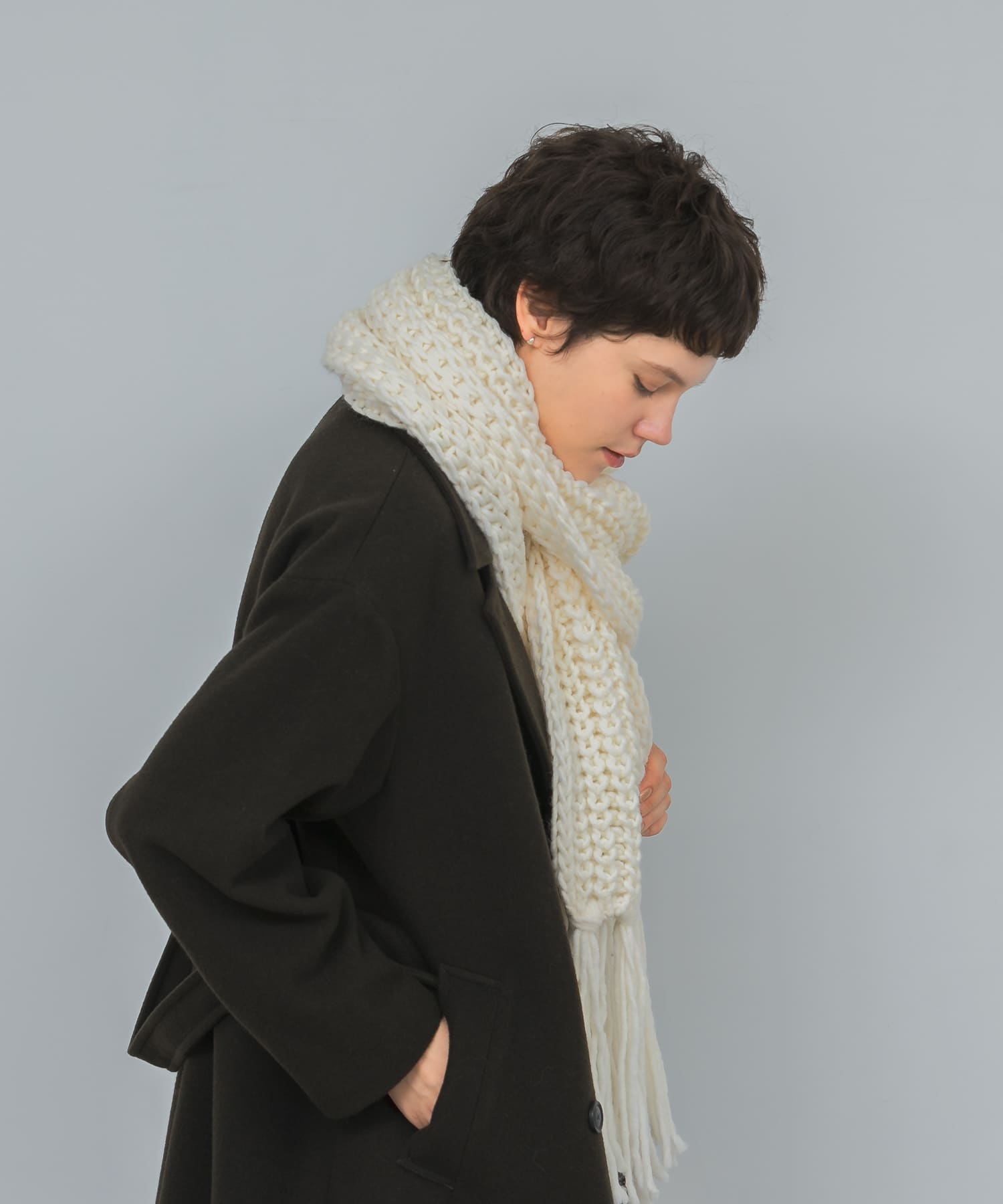 Fratelli Talli　フリンジニットマフラー WHITE FREE