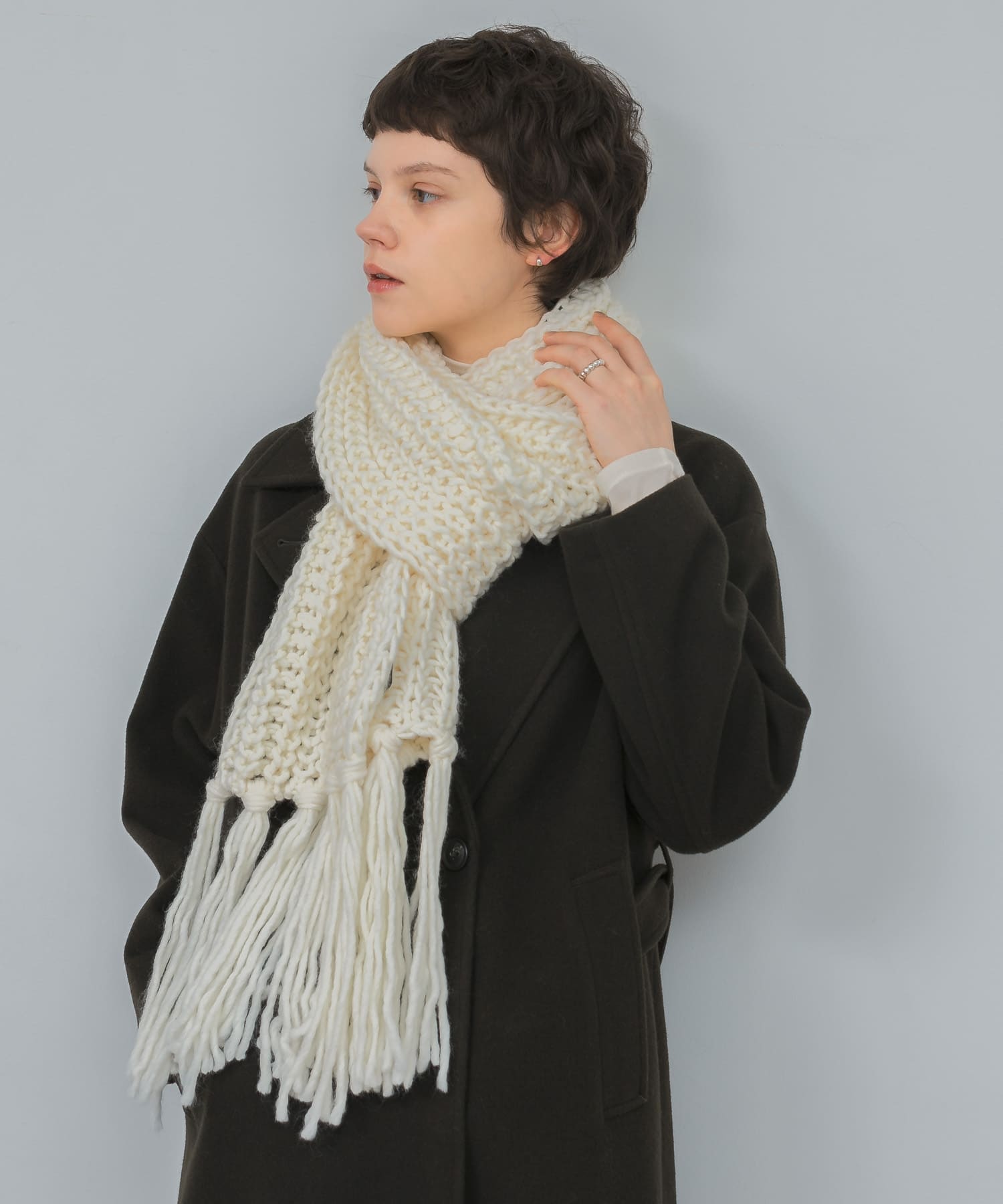 Fratelli Talli　フリンジニットマフラー WHITE FREE