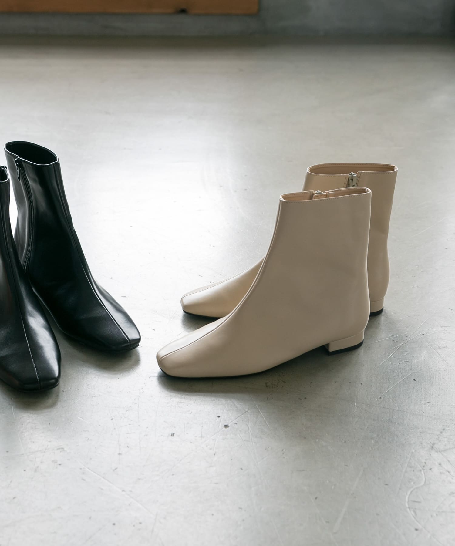 『MADE IN JAPAN』スクエアトゥローヒールショートブーツ