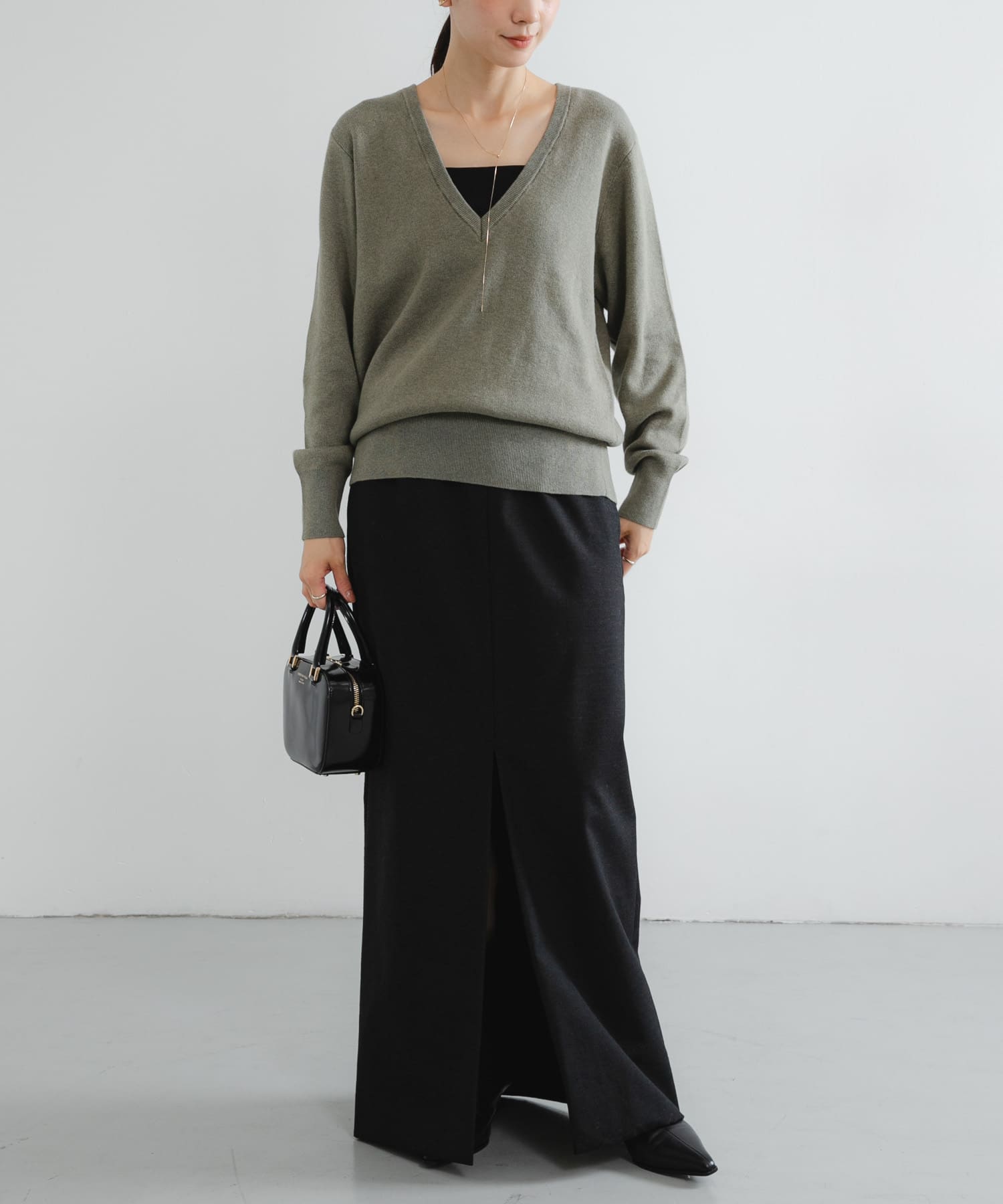 KHAKI
