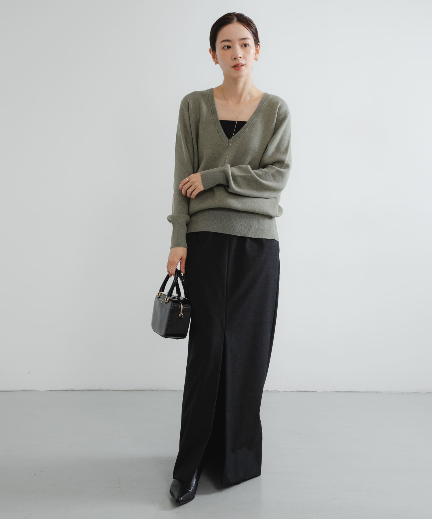 KHAKI
