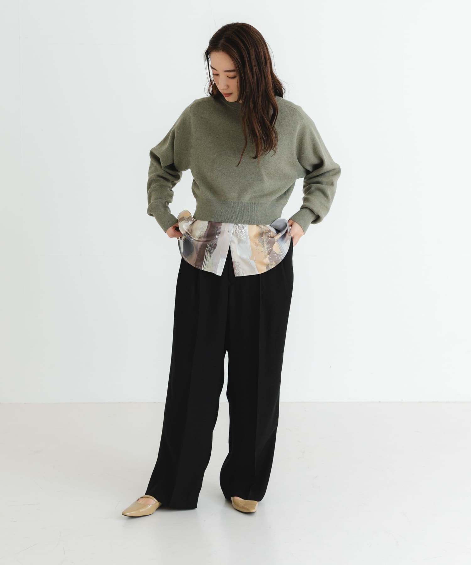 KHAKI