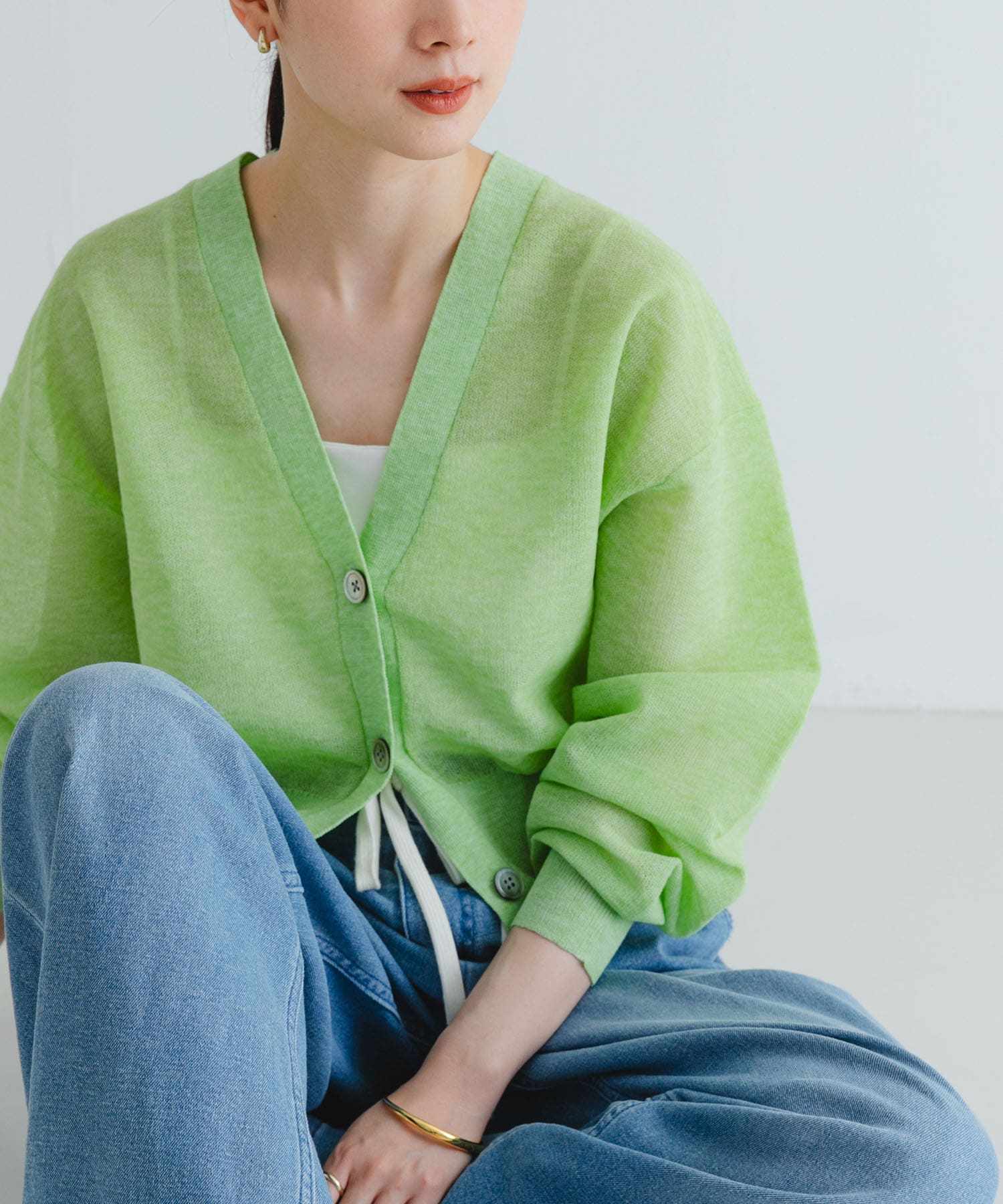 new basic　リネン混スポンディッシュニットカーディガン