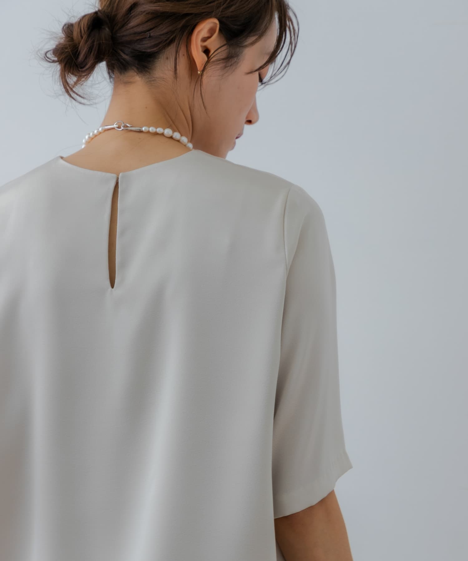 L.BEIGE