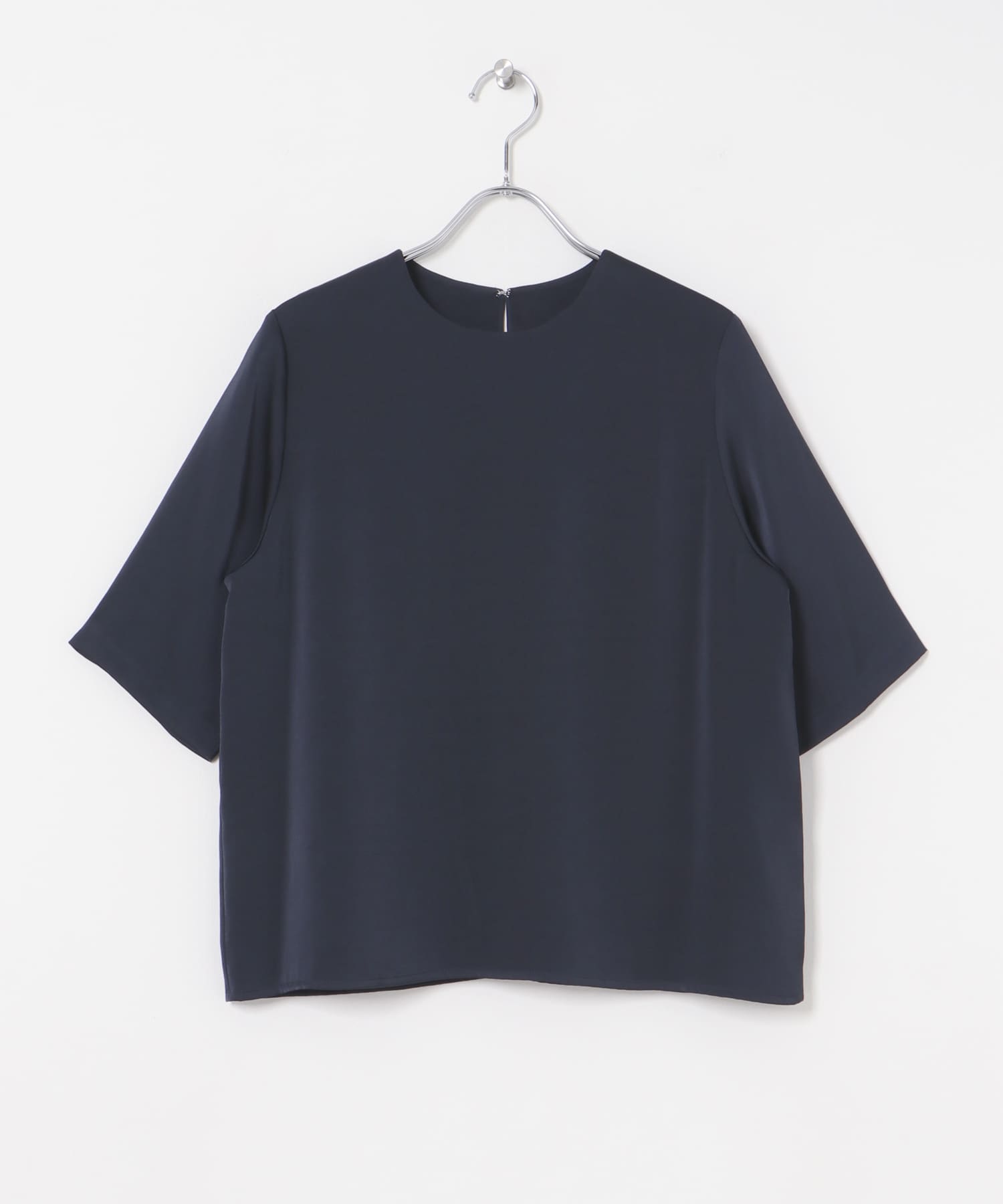 ハーフスリーブサテンブラウス NAVY FREE