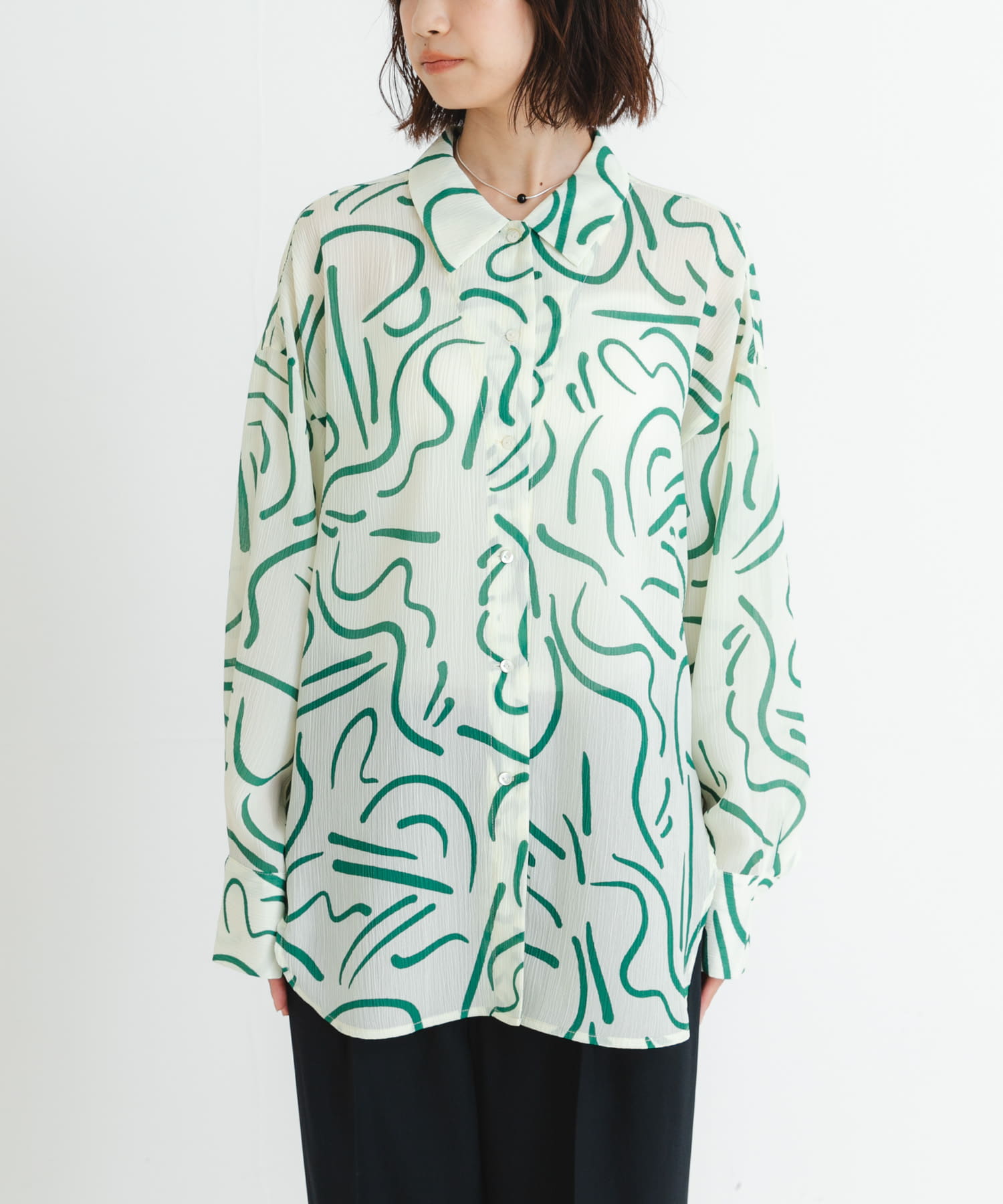 GREEN