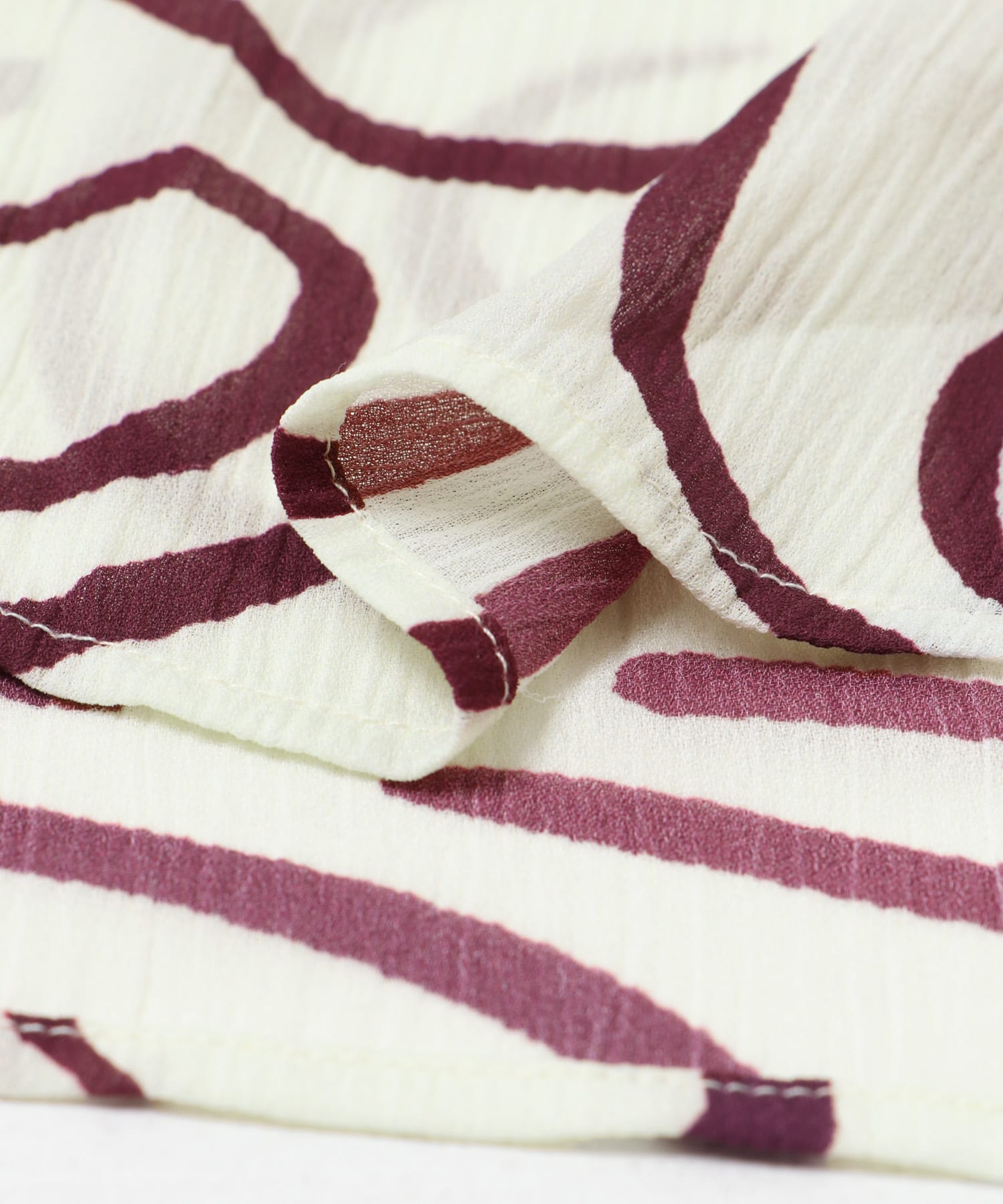 『イージーケア』ドローイングアートプリントシャツ RED FREE