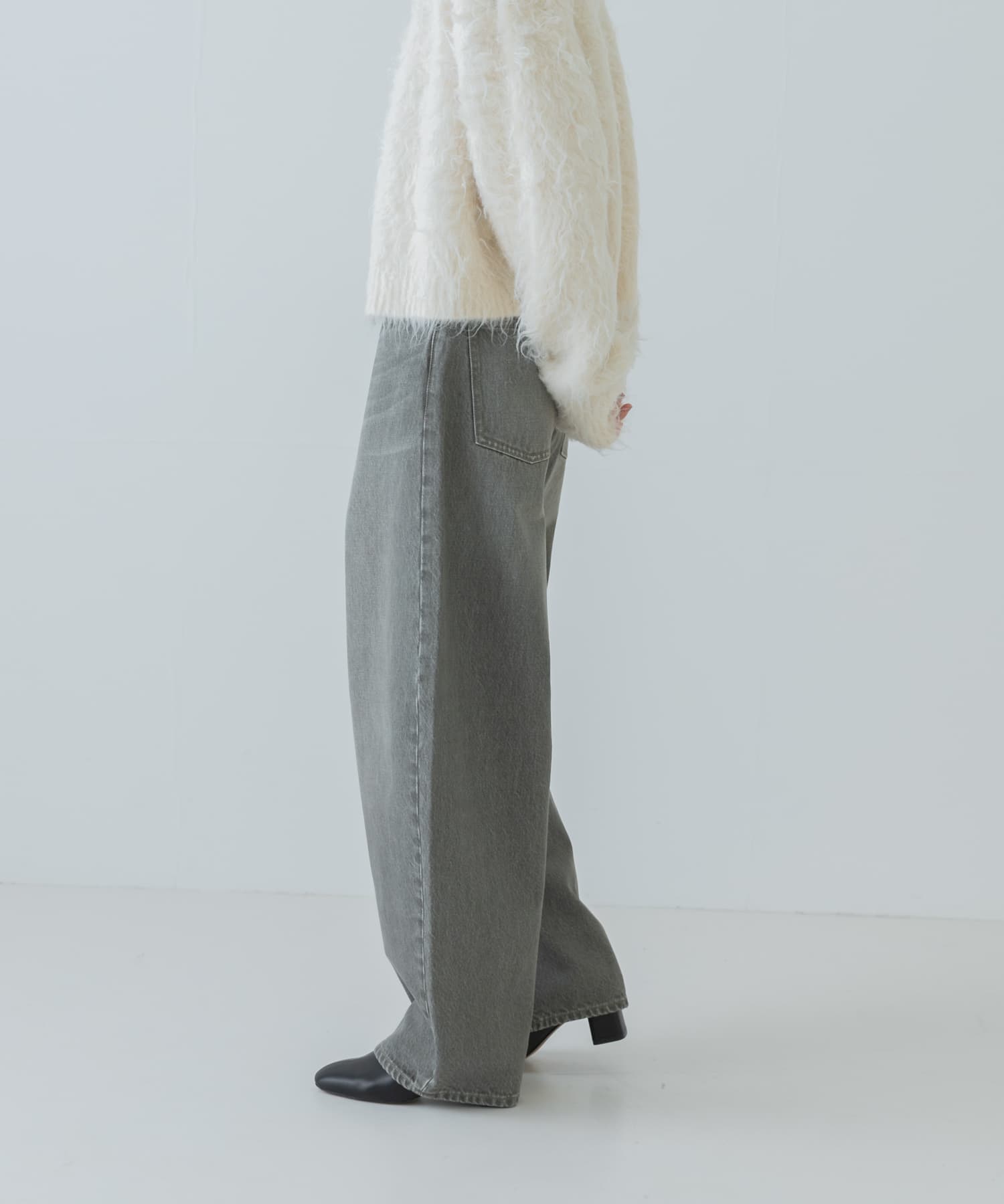 身長：161cm サイズ：38