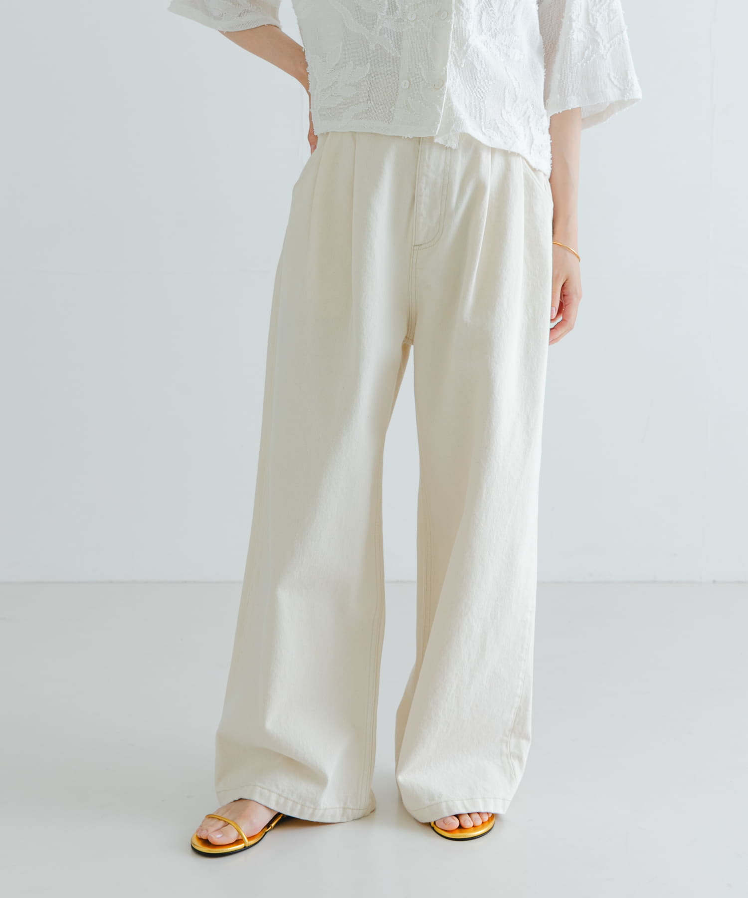 IVORY