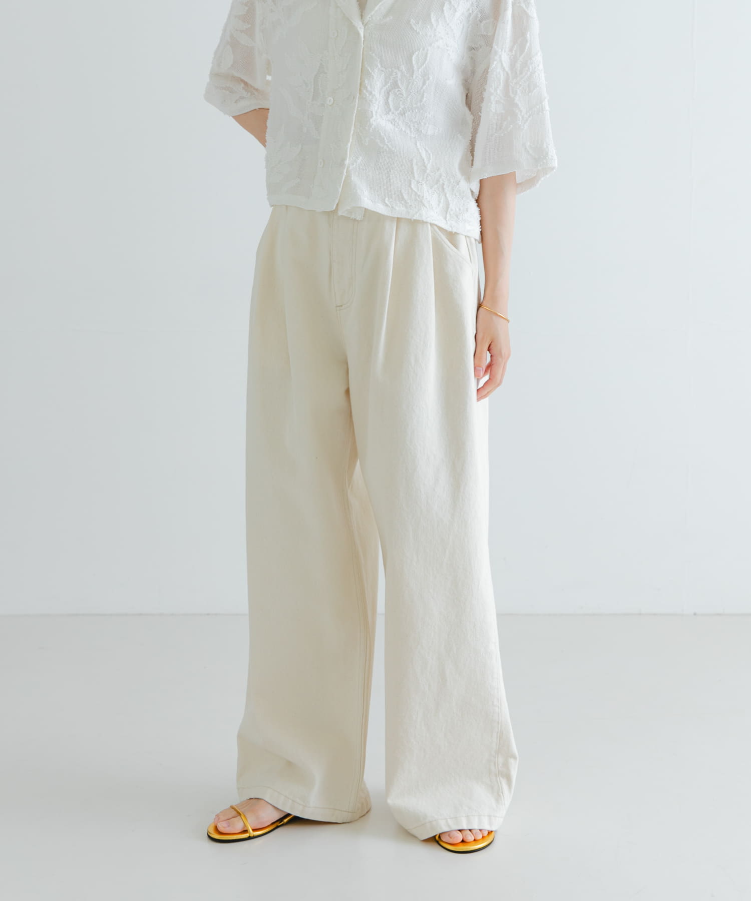 IVORY