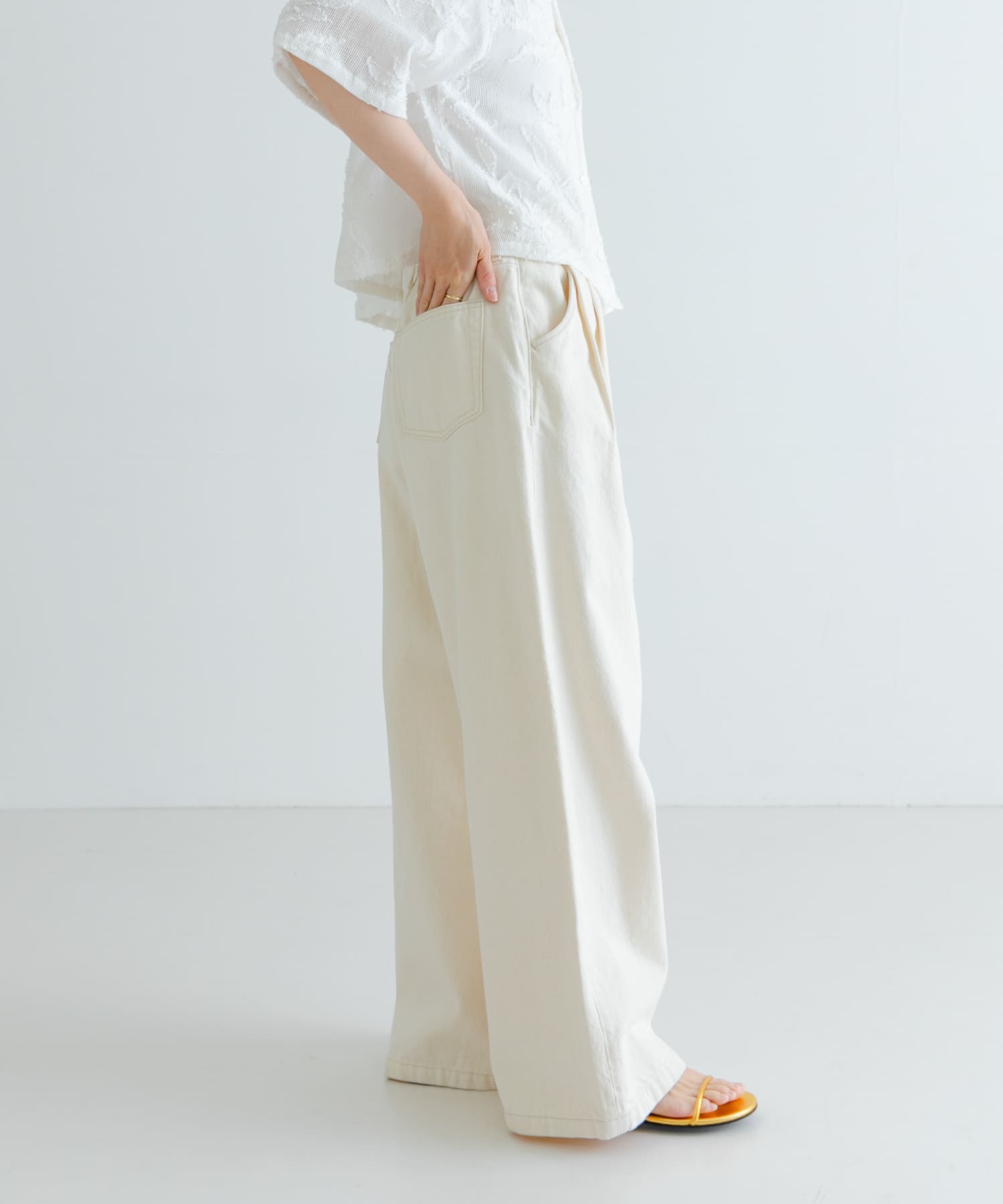 IVORY