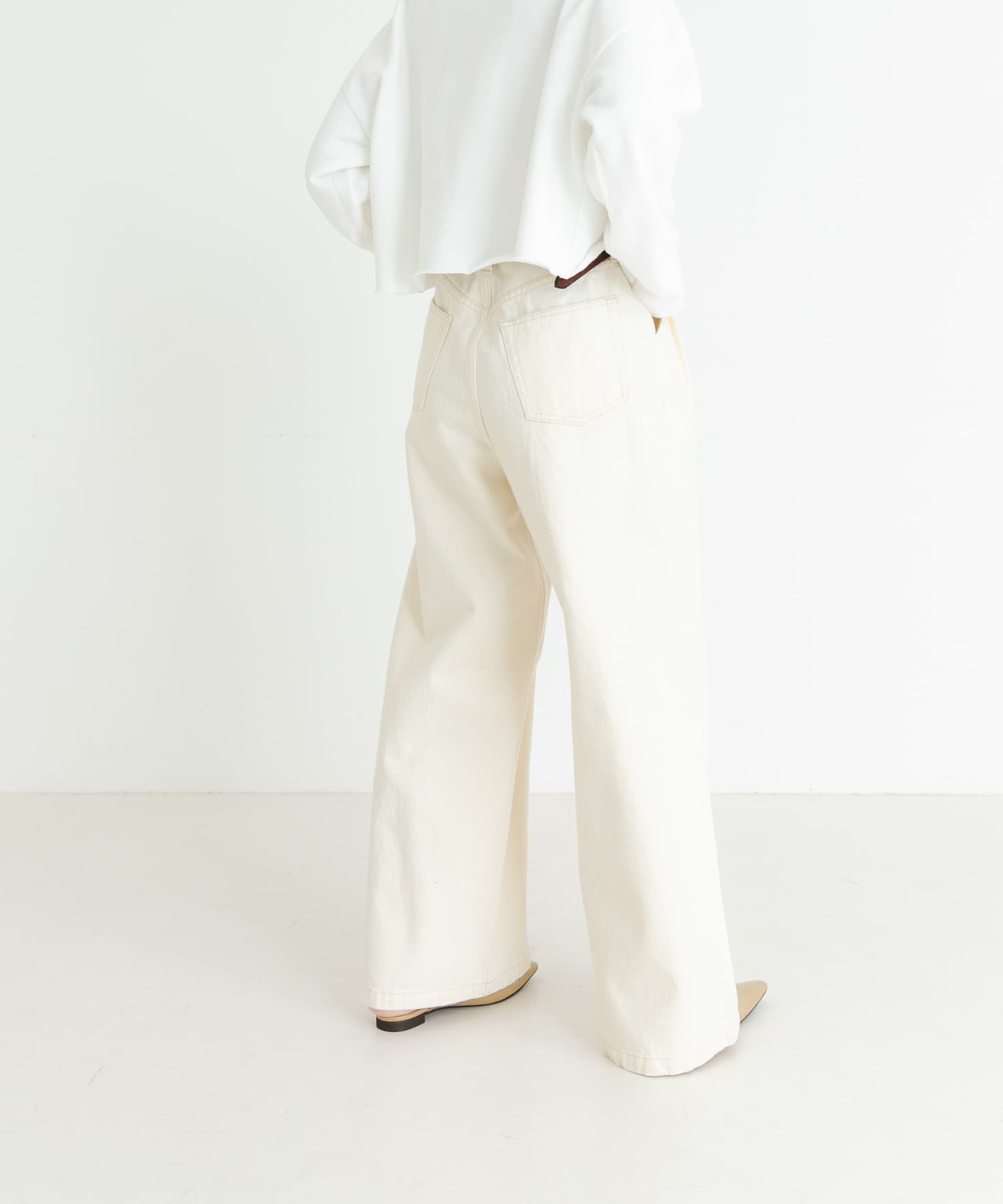 IVORY