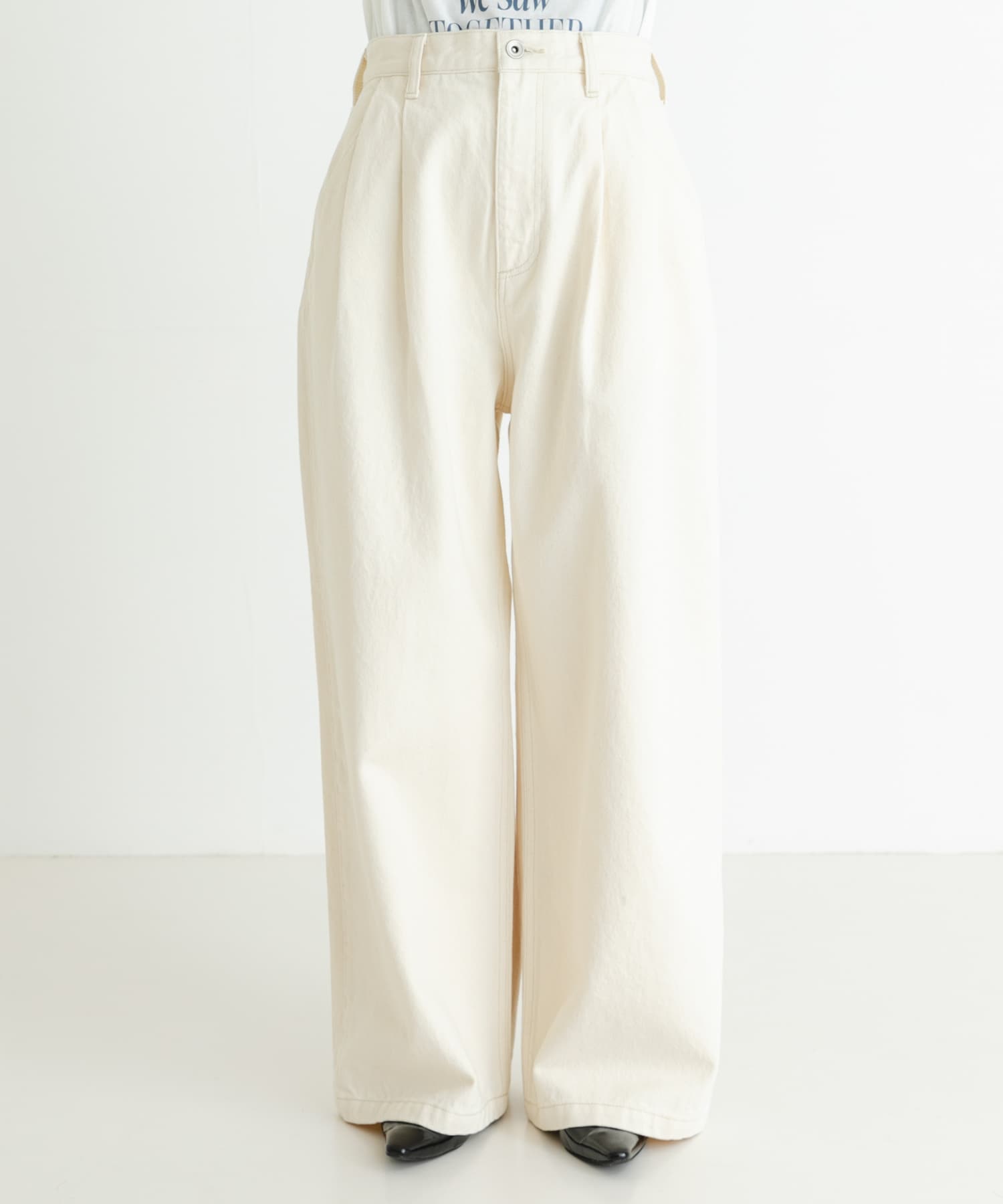 IVORY