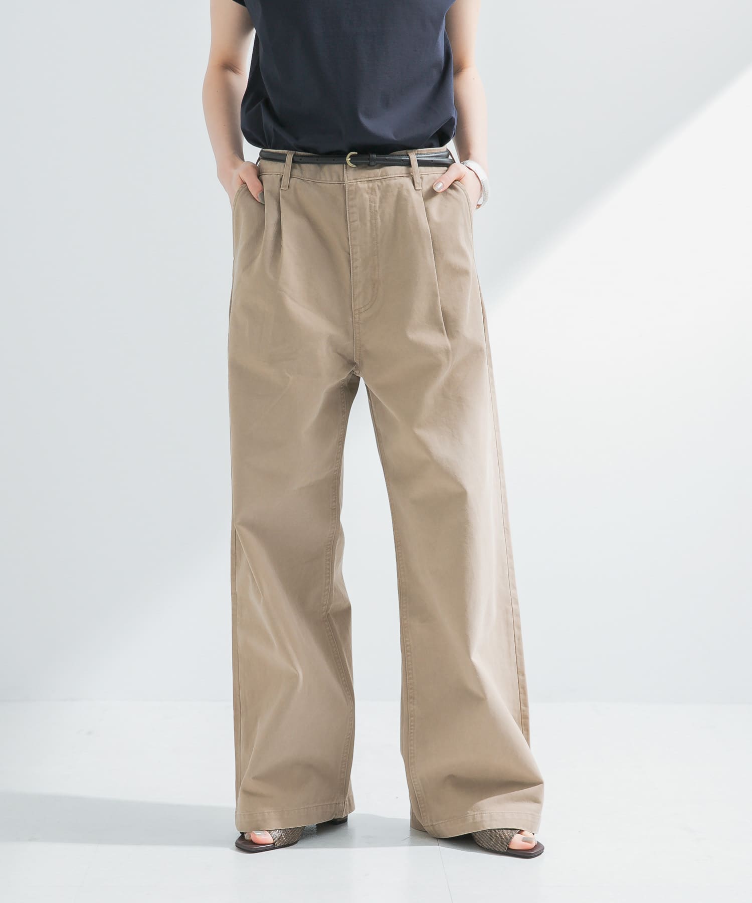 身長：170cm サイズ：40