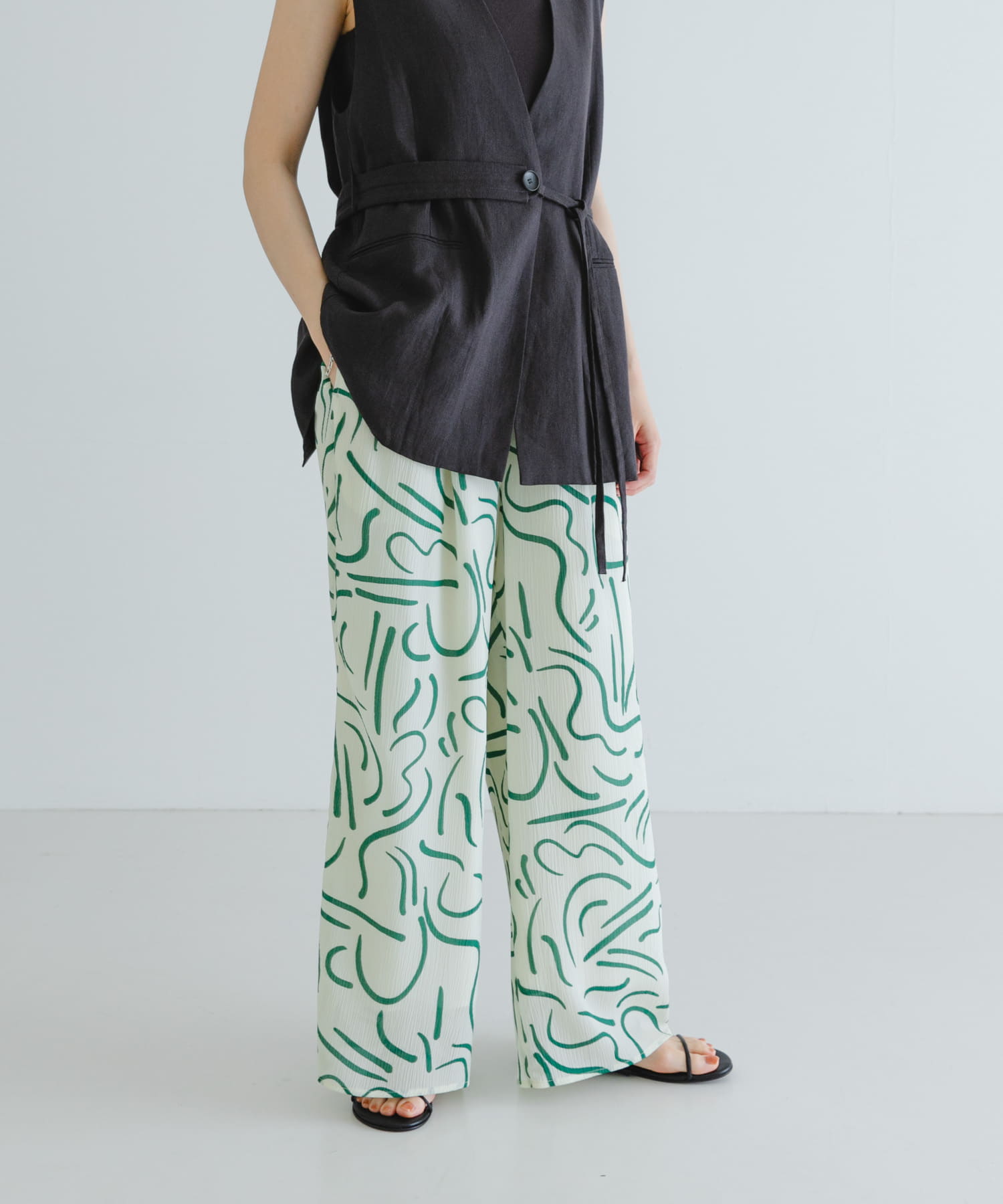 『イージーケア』ドローイングアートプリントパンツ