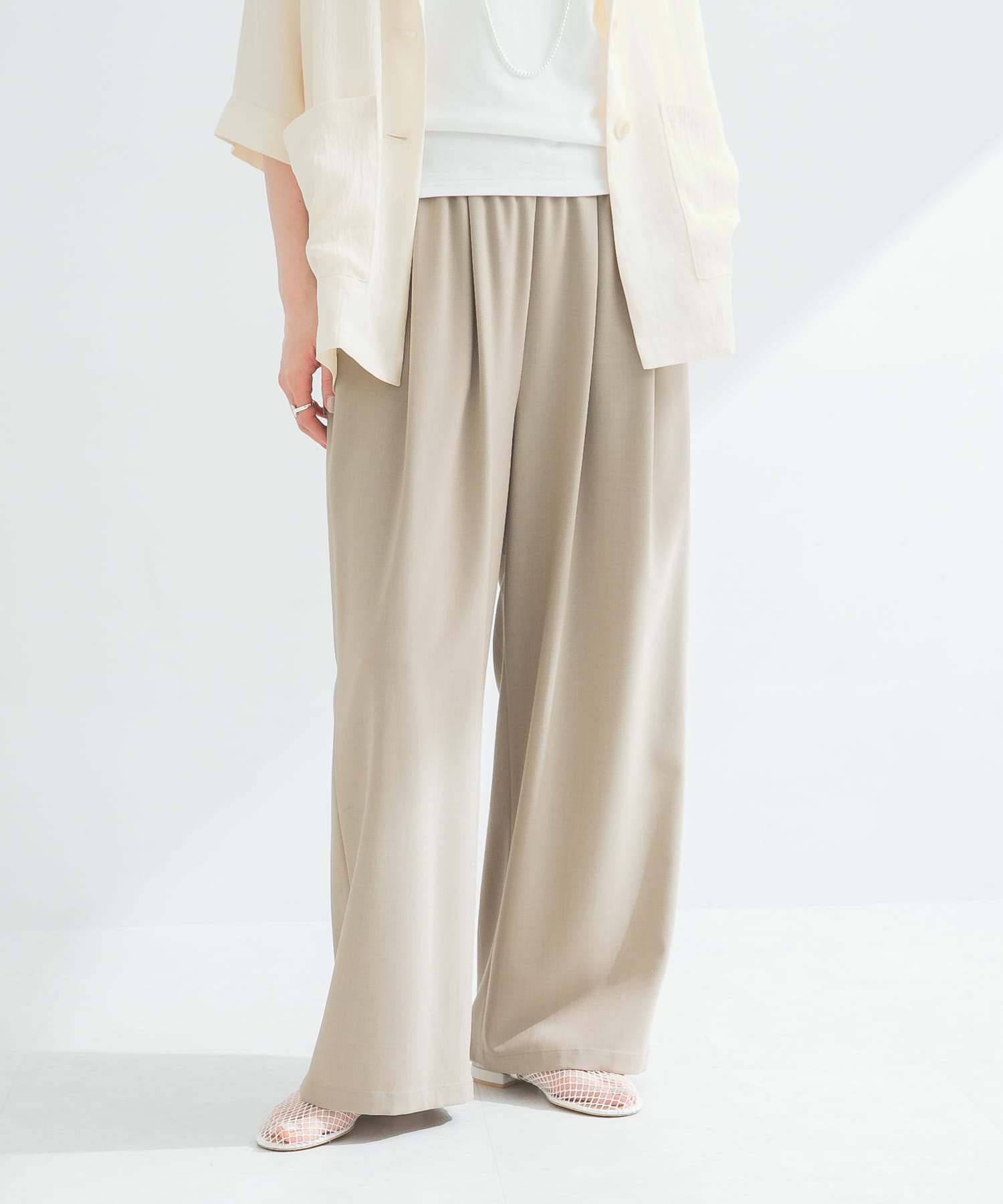 身長：170cm サイズ：38