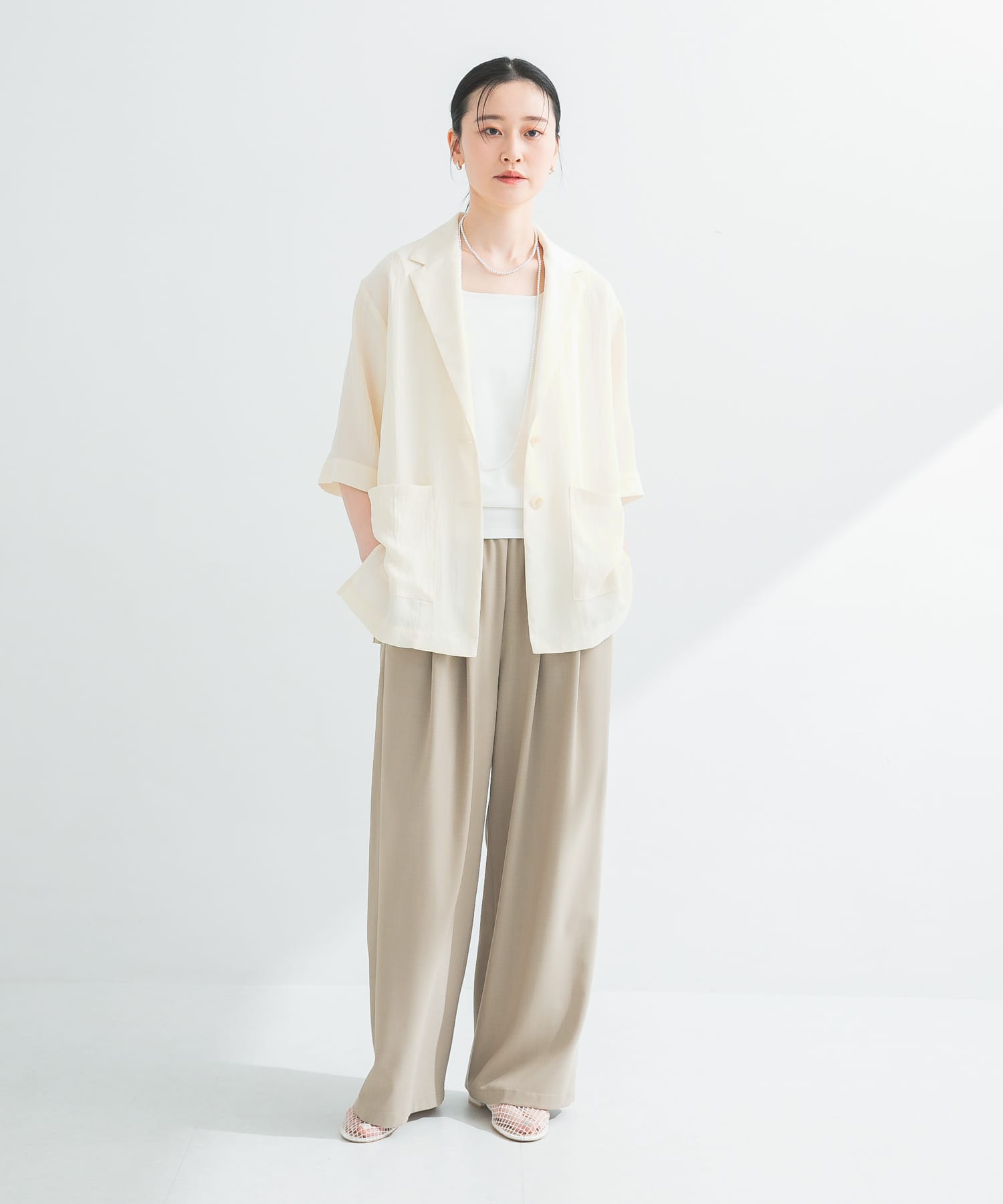 身長：170cm サイズ：38