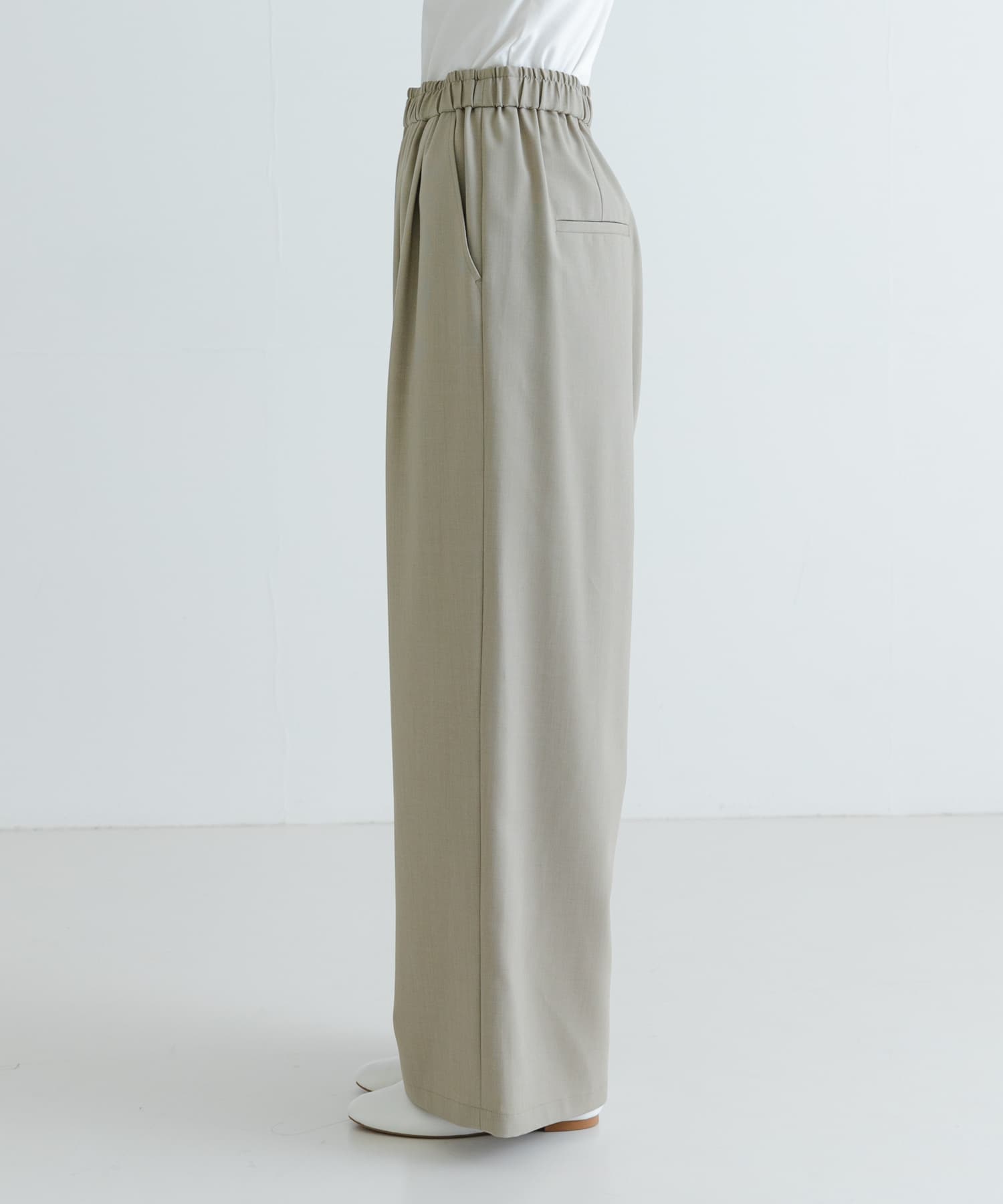 身長：161cm サイズ：38