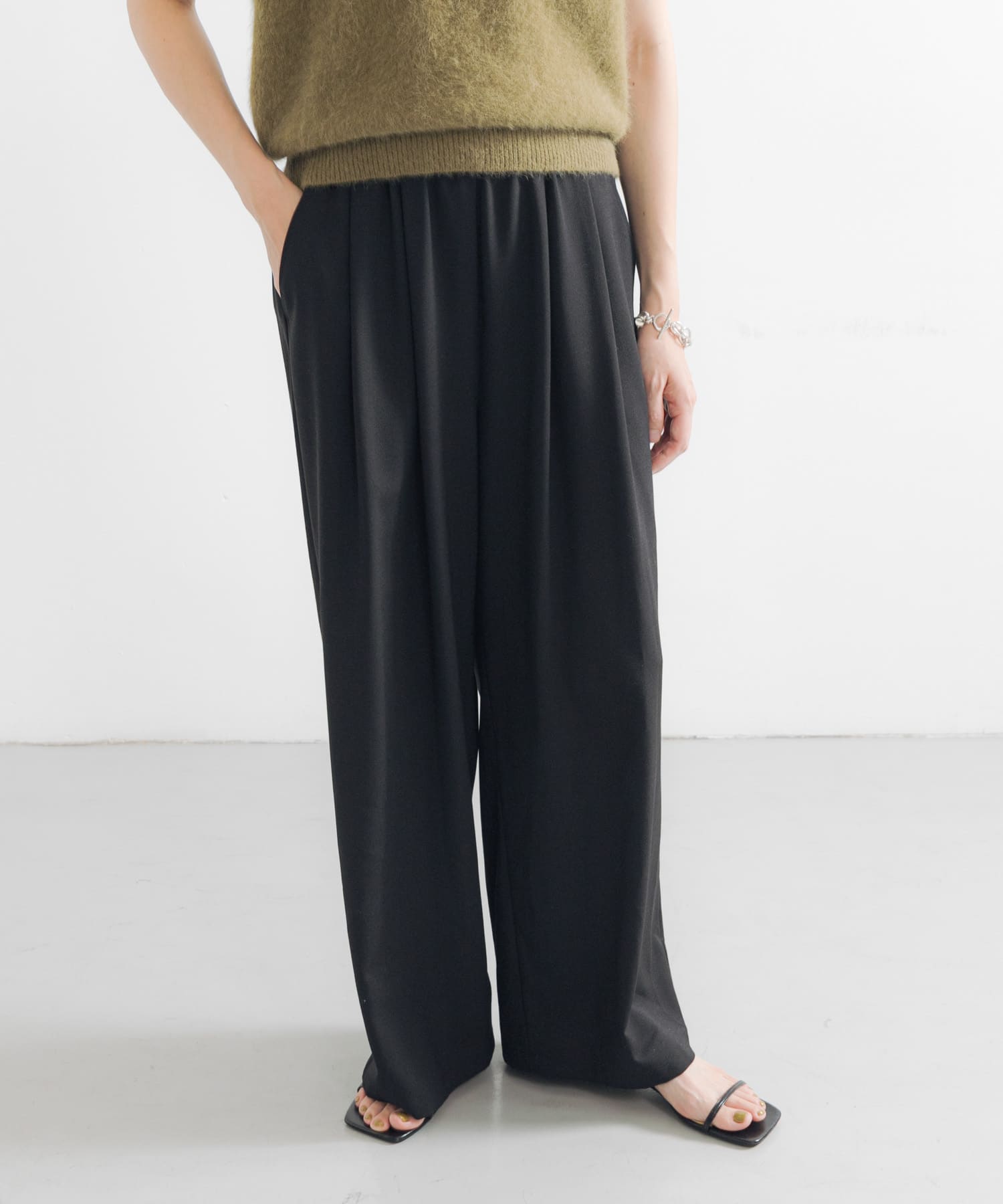 身長：162cm サイズ：38