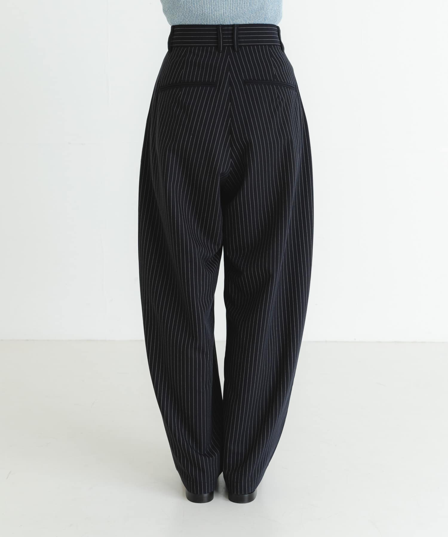 身長：161cm サイズ：38