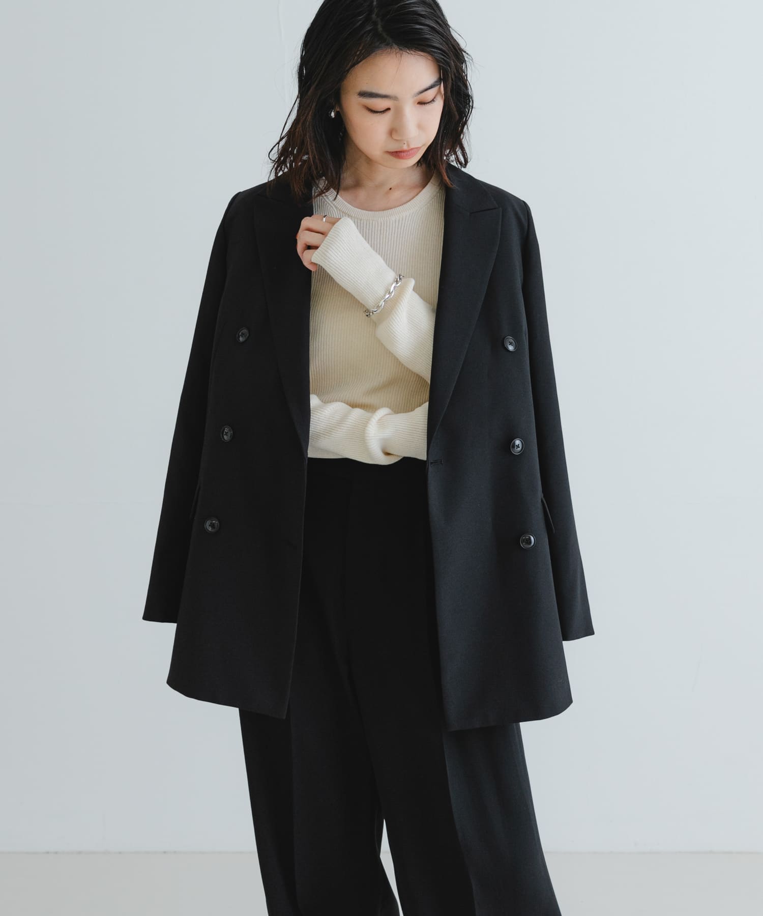身長：161cm サイズ：38
