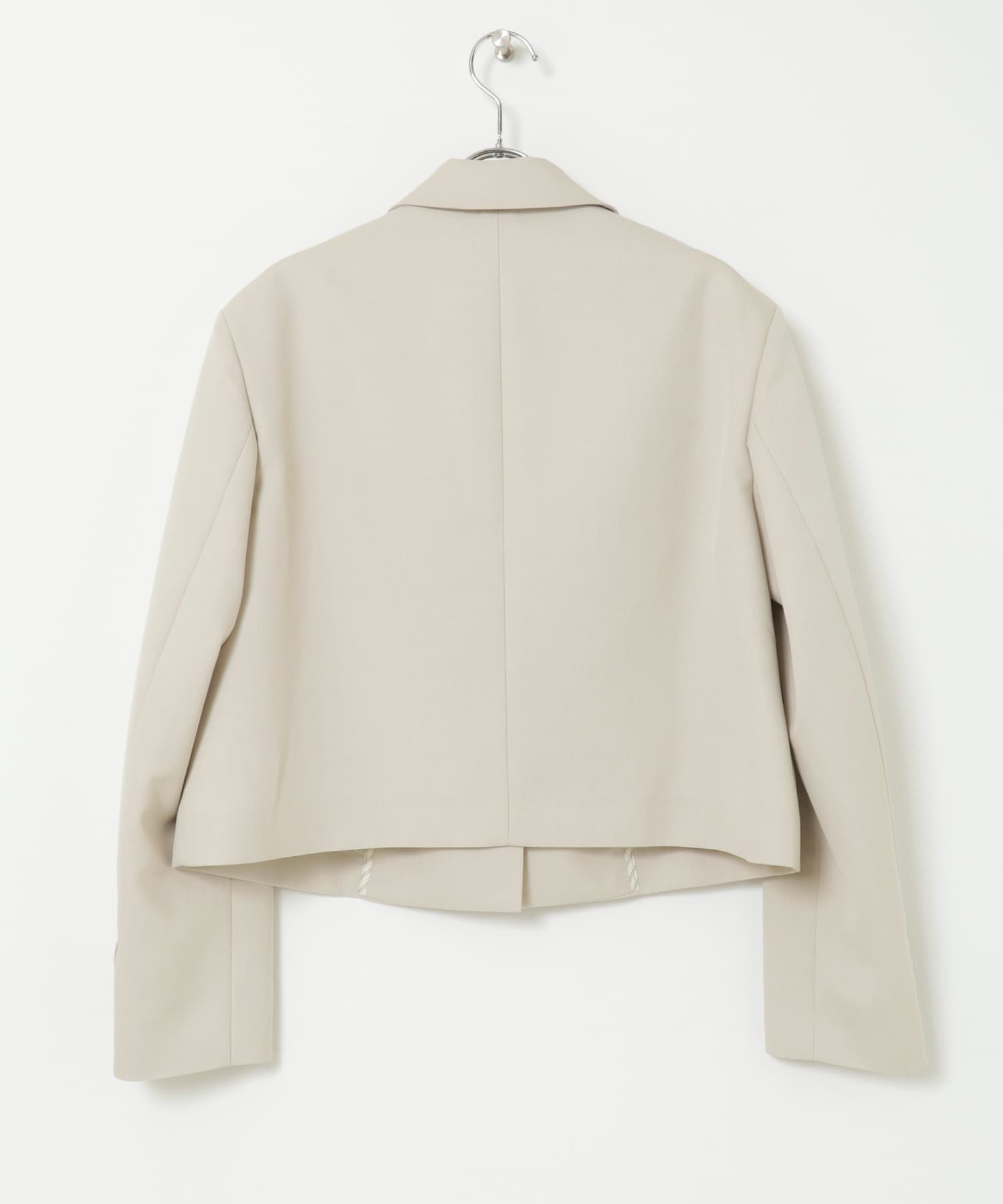 L.BEIGE