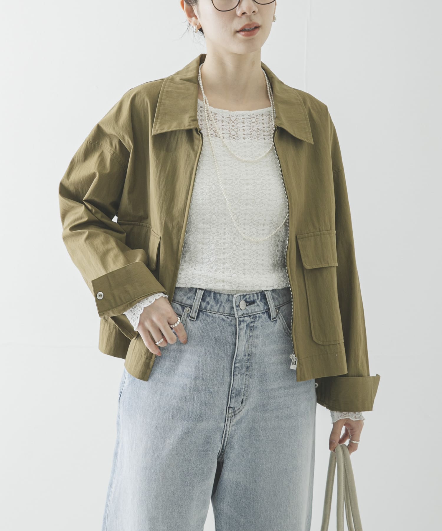 KHAKI