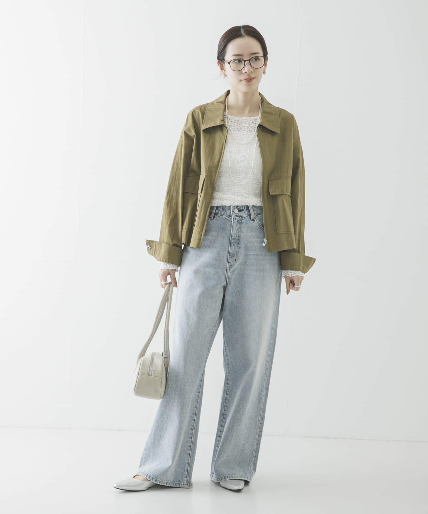 KHAKI