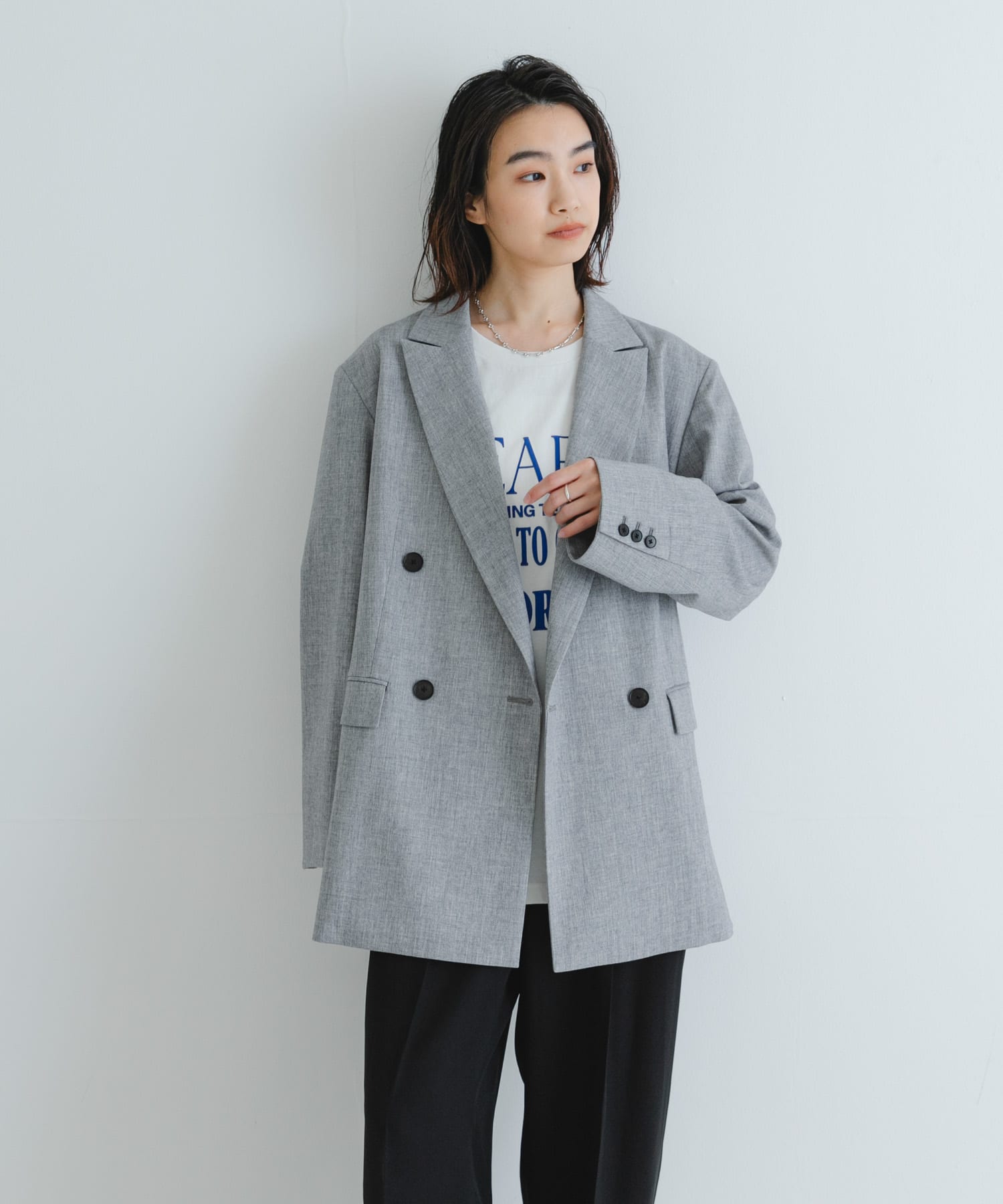 GRAY