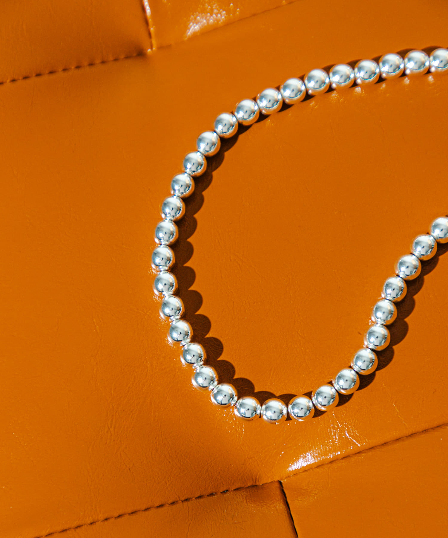 decor『デコール』　Hematite8mmBallchoker SILVER -