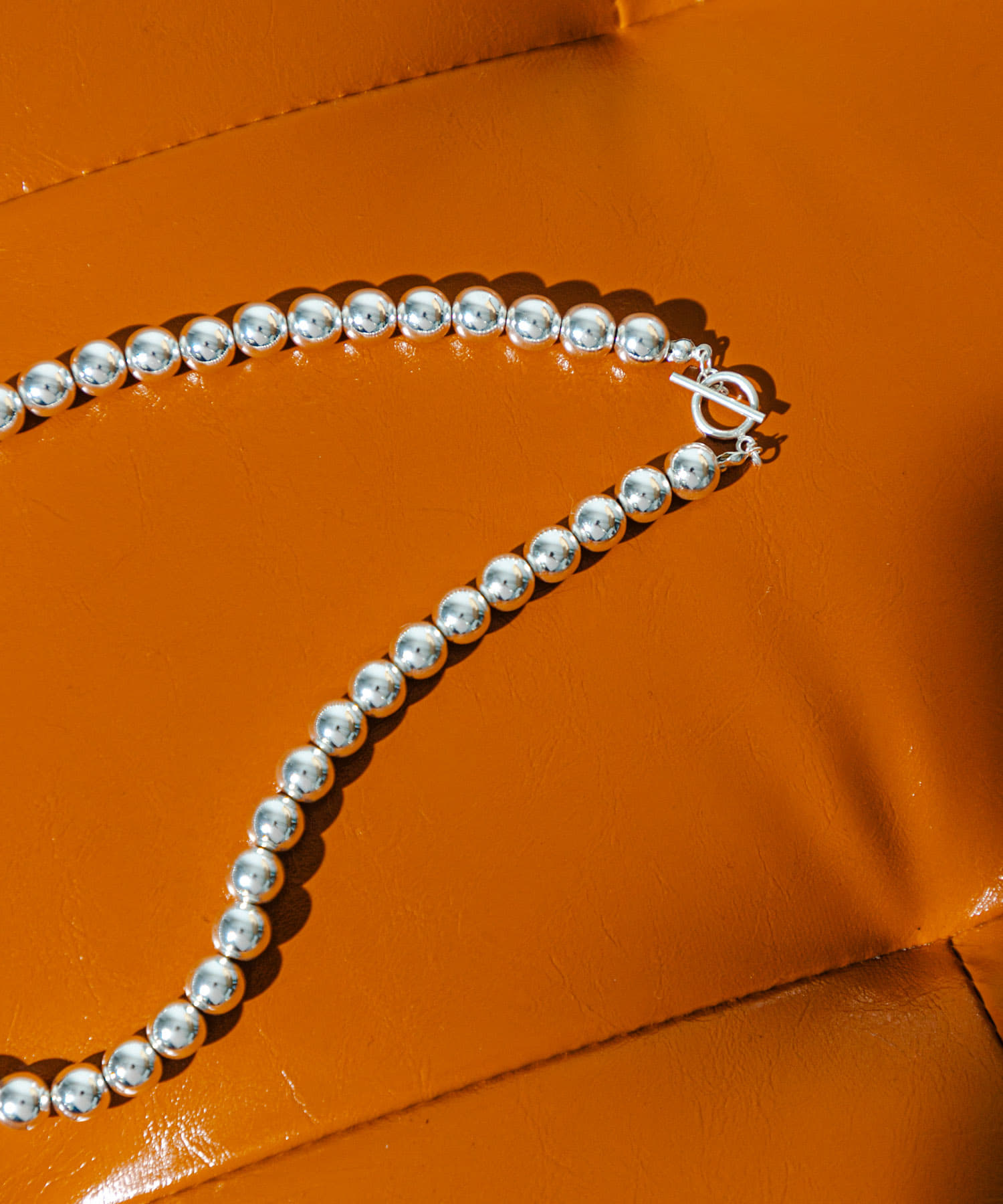 decor『デコール』　Hematite8mmBallchoker SILVER -