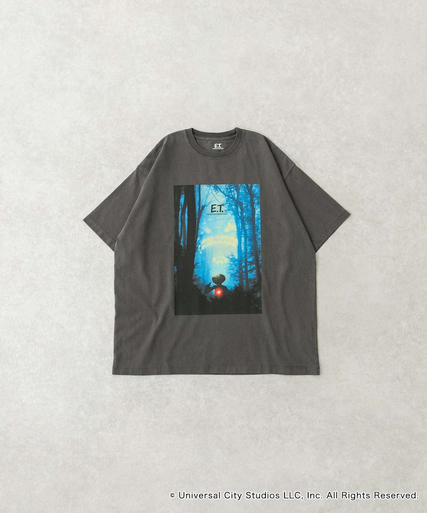 E.T VINTAGE PRINT T-SHIRTS SPACE SHIP M