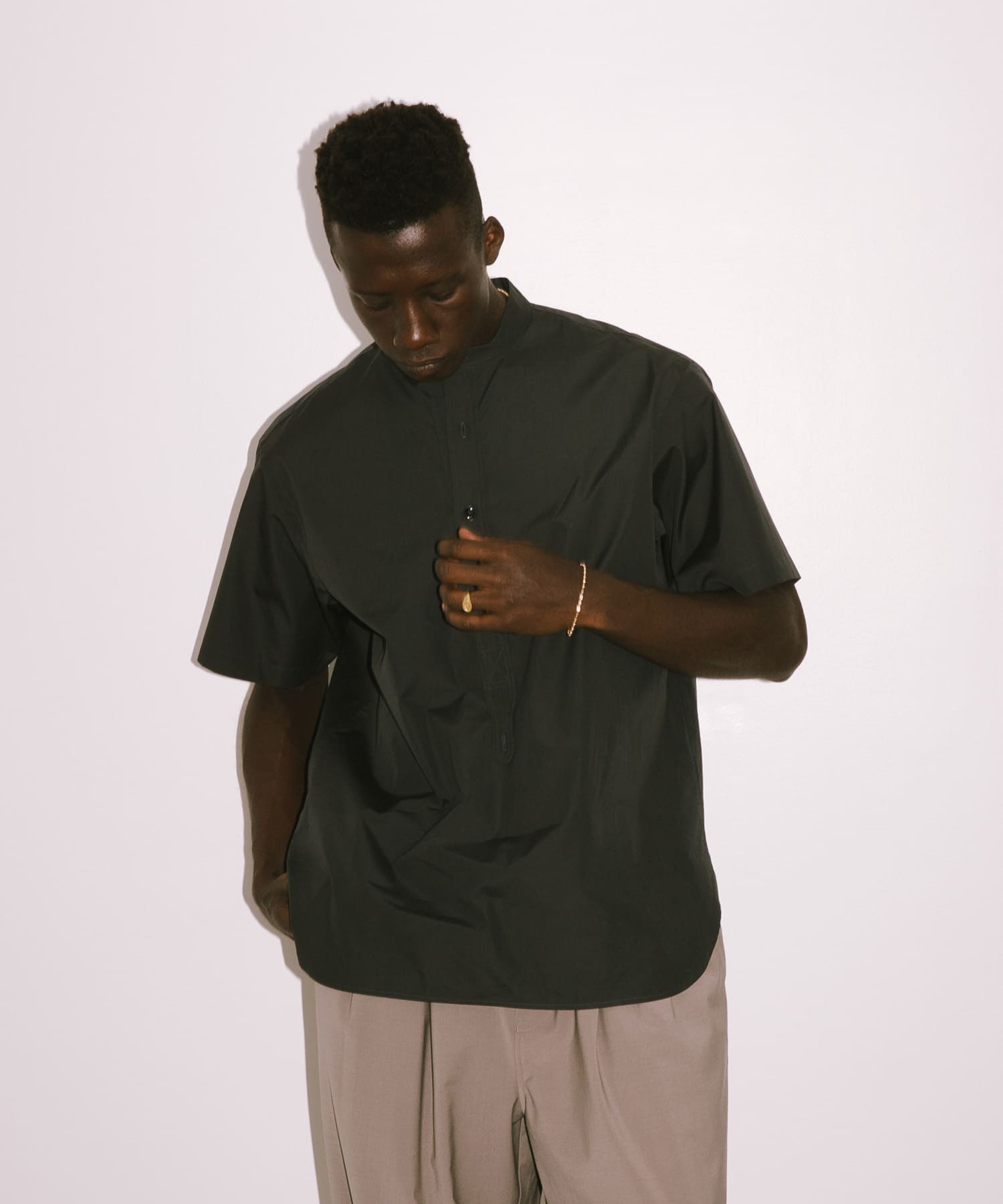 DARK GREEN