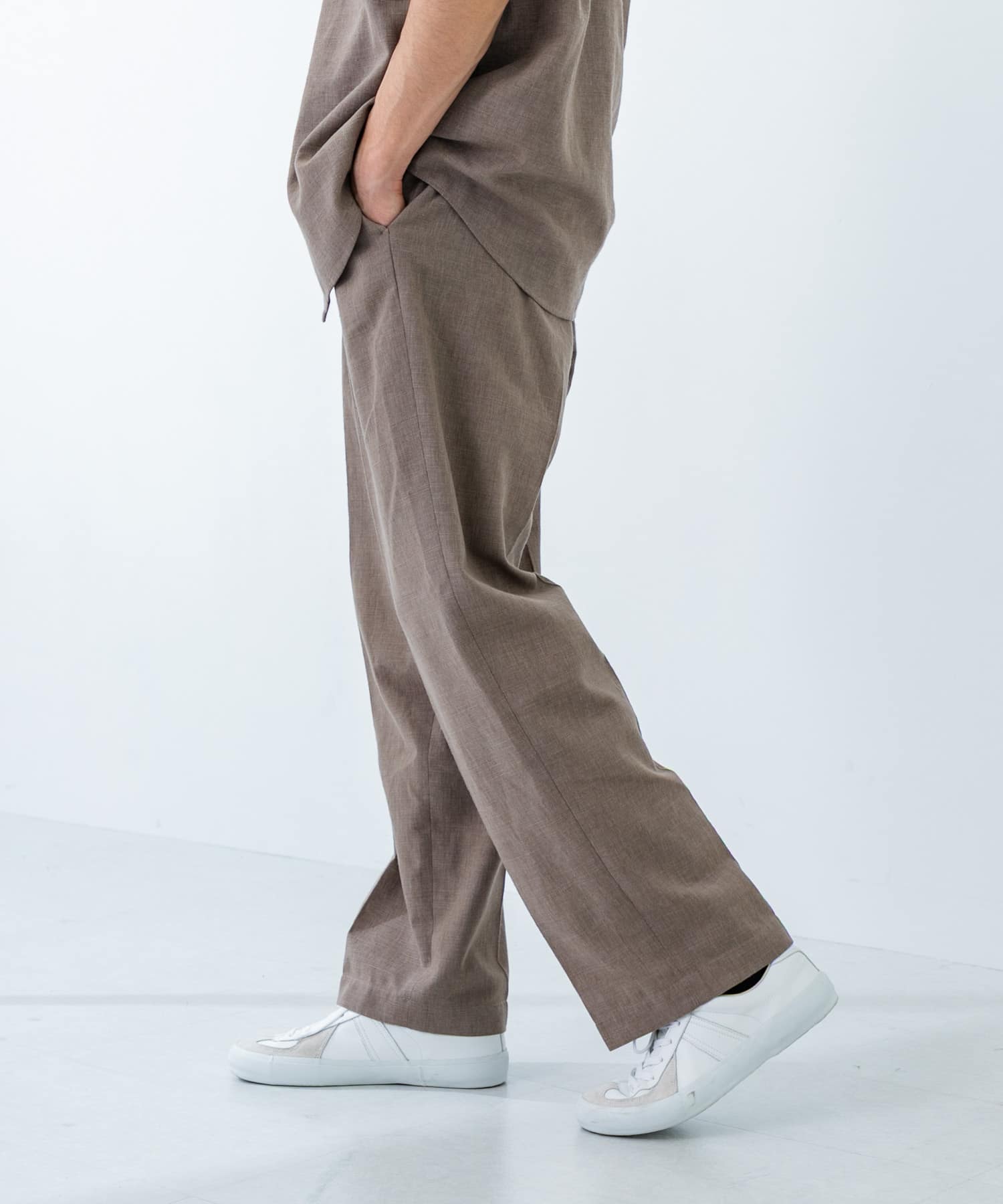 TAUPE