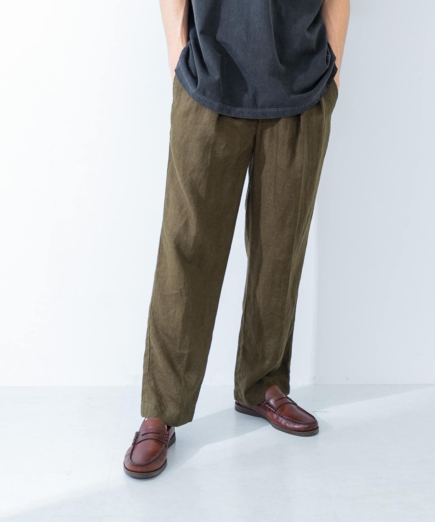 KHAKI
