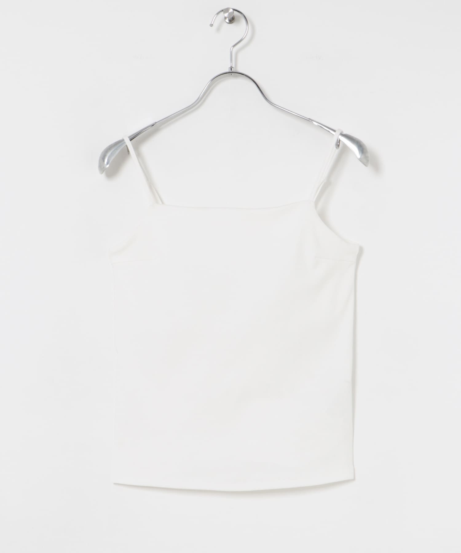 カップ付きバックオープンキャミソール