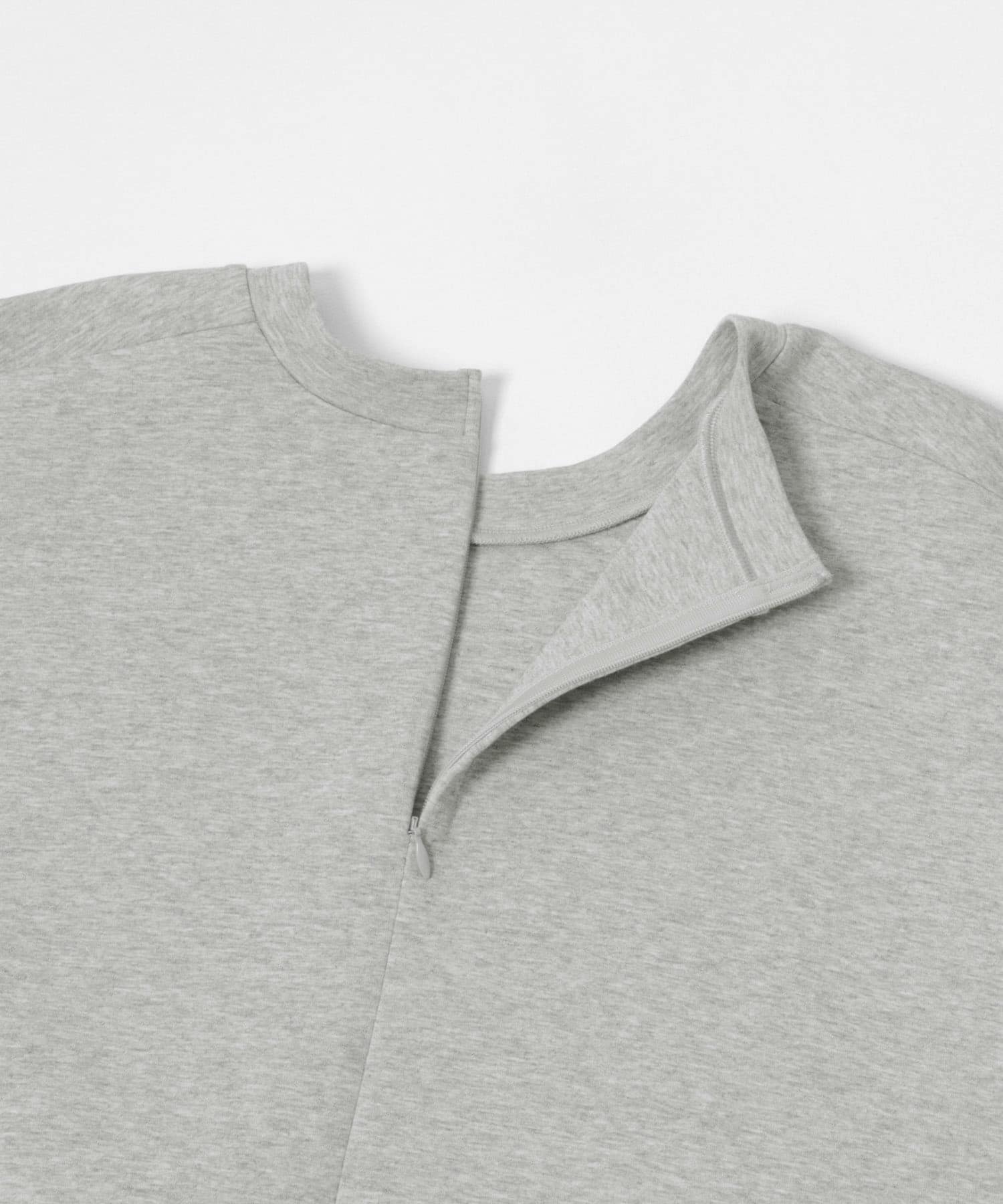 TOP GRAY