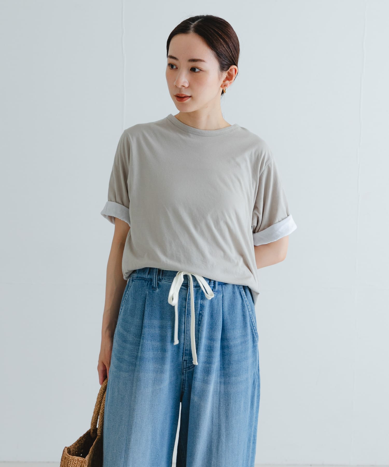 KHAKI×WHT