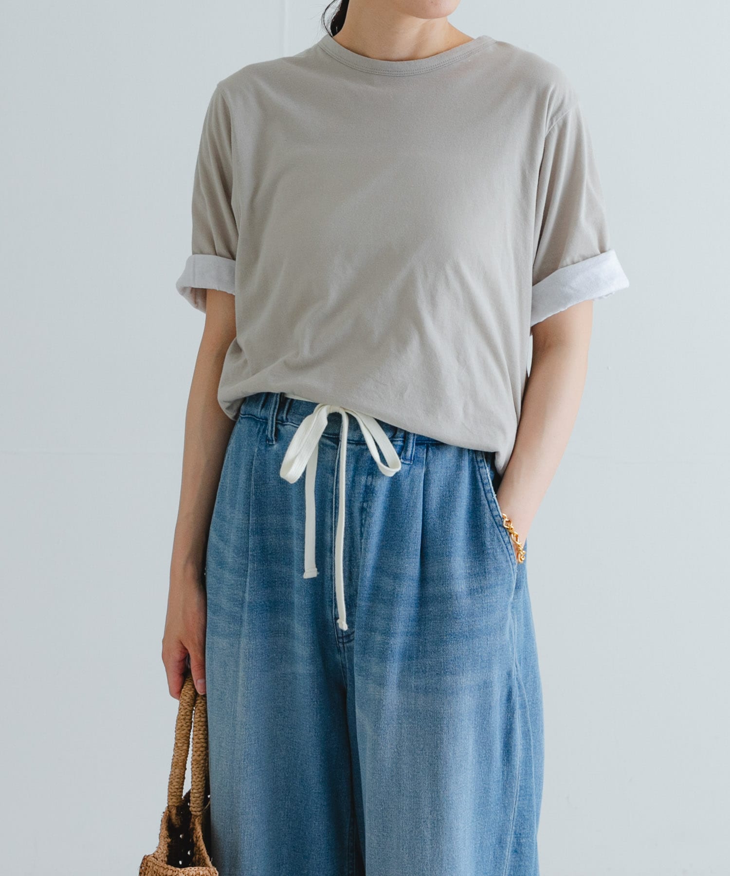 KHAKI×WHT